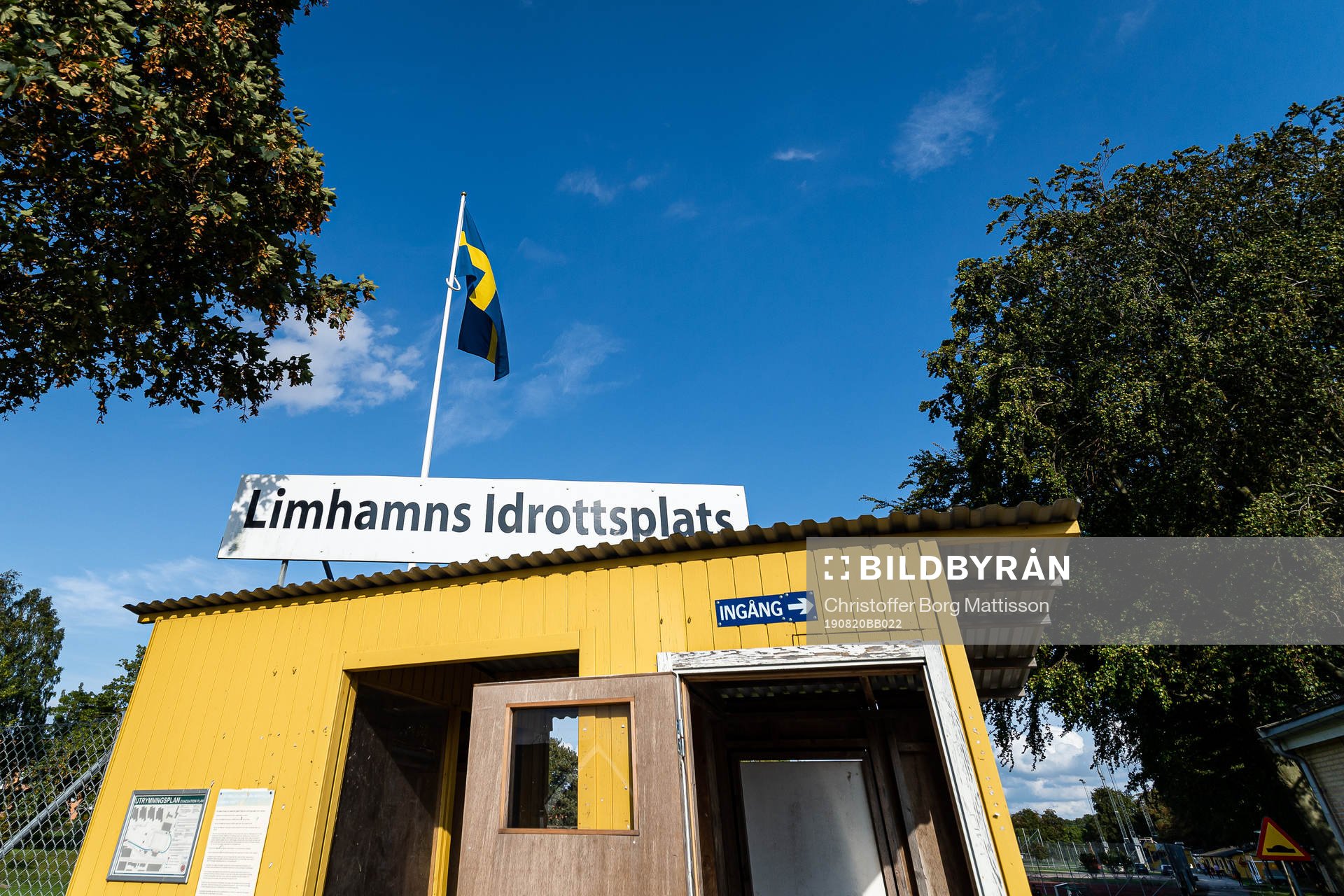 Generell vy över entrén till Limhamns Idrottsplats