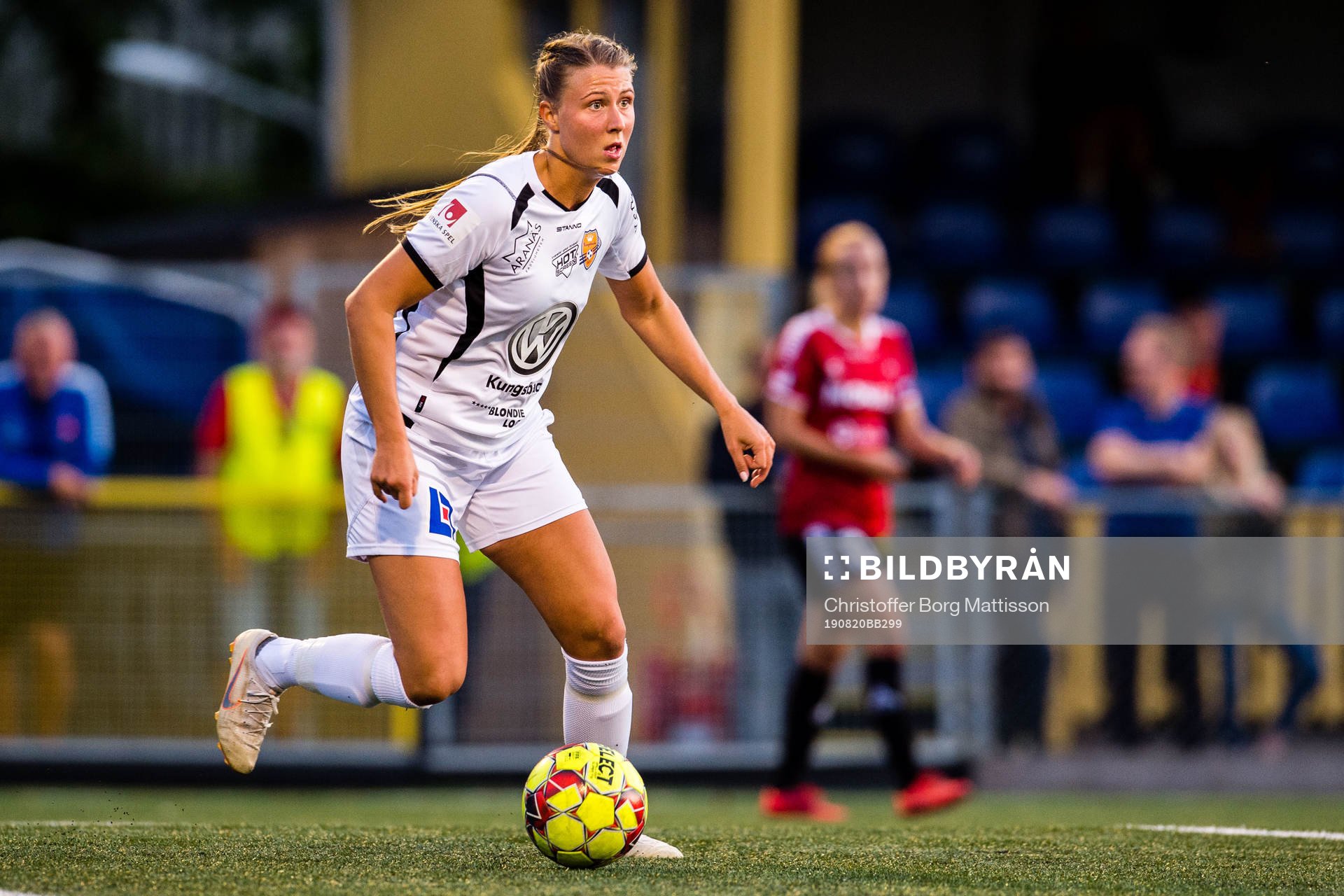 Kungsbackas Emilia Hjertberg under fotbollsmatchen i Damallsvenskan mellan Limhamn Bunkeflo och Kungsbacka den 20 augusti 2019 i Malmö.