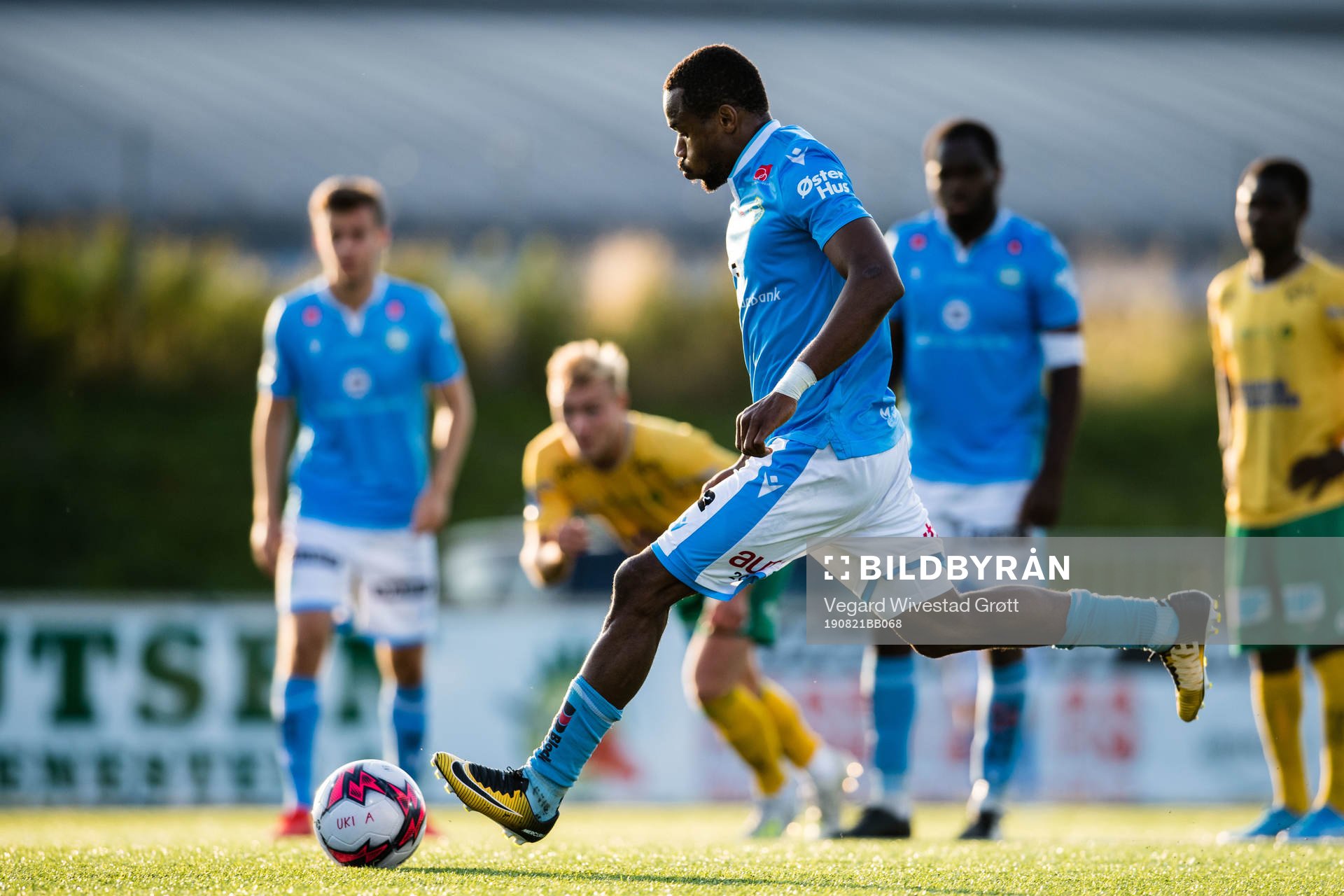 Kachi of Sandnes Ulf  scores 2-1