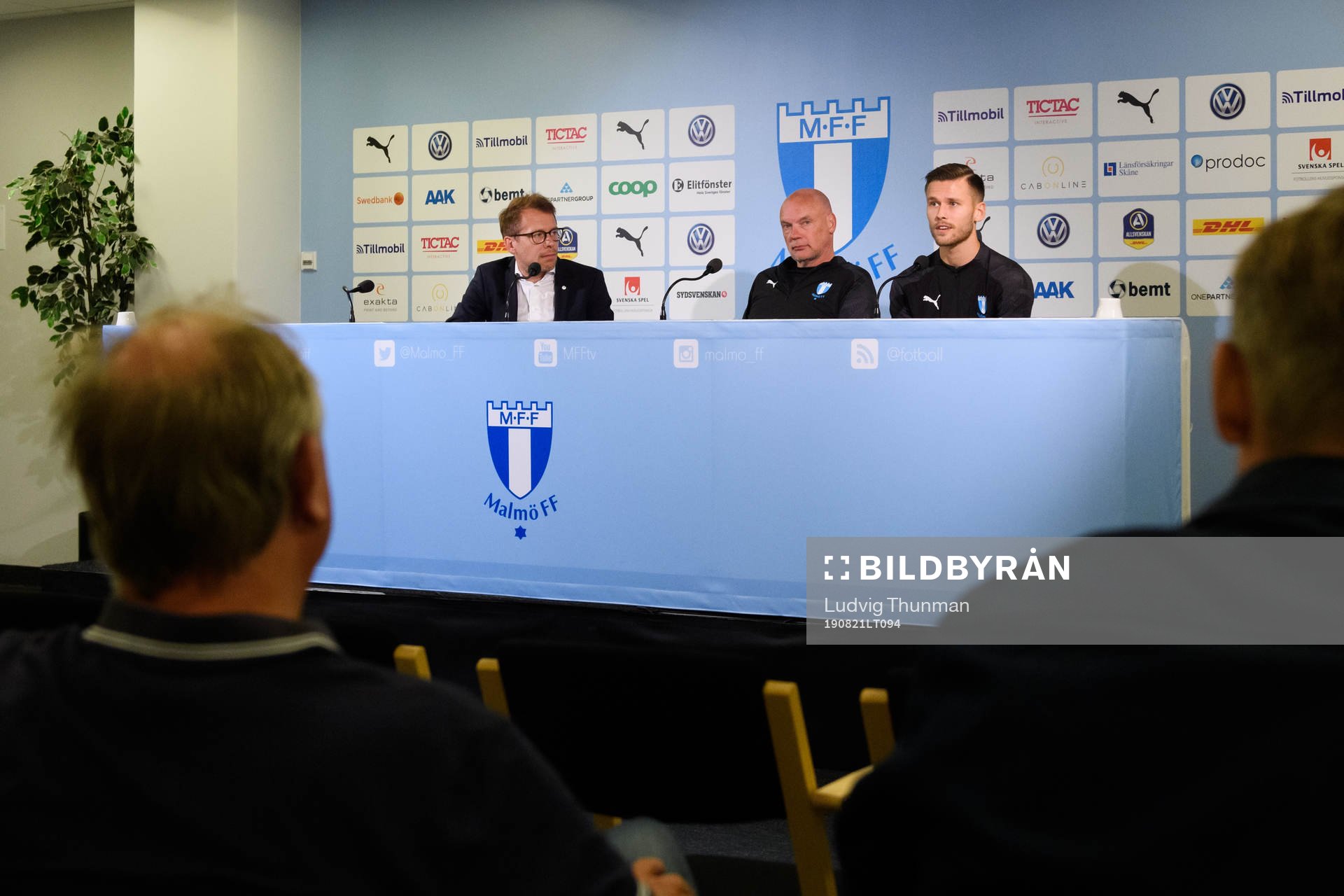 Uwe Rösler, head coach of Malmö FF, and Arnor Traustason