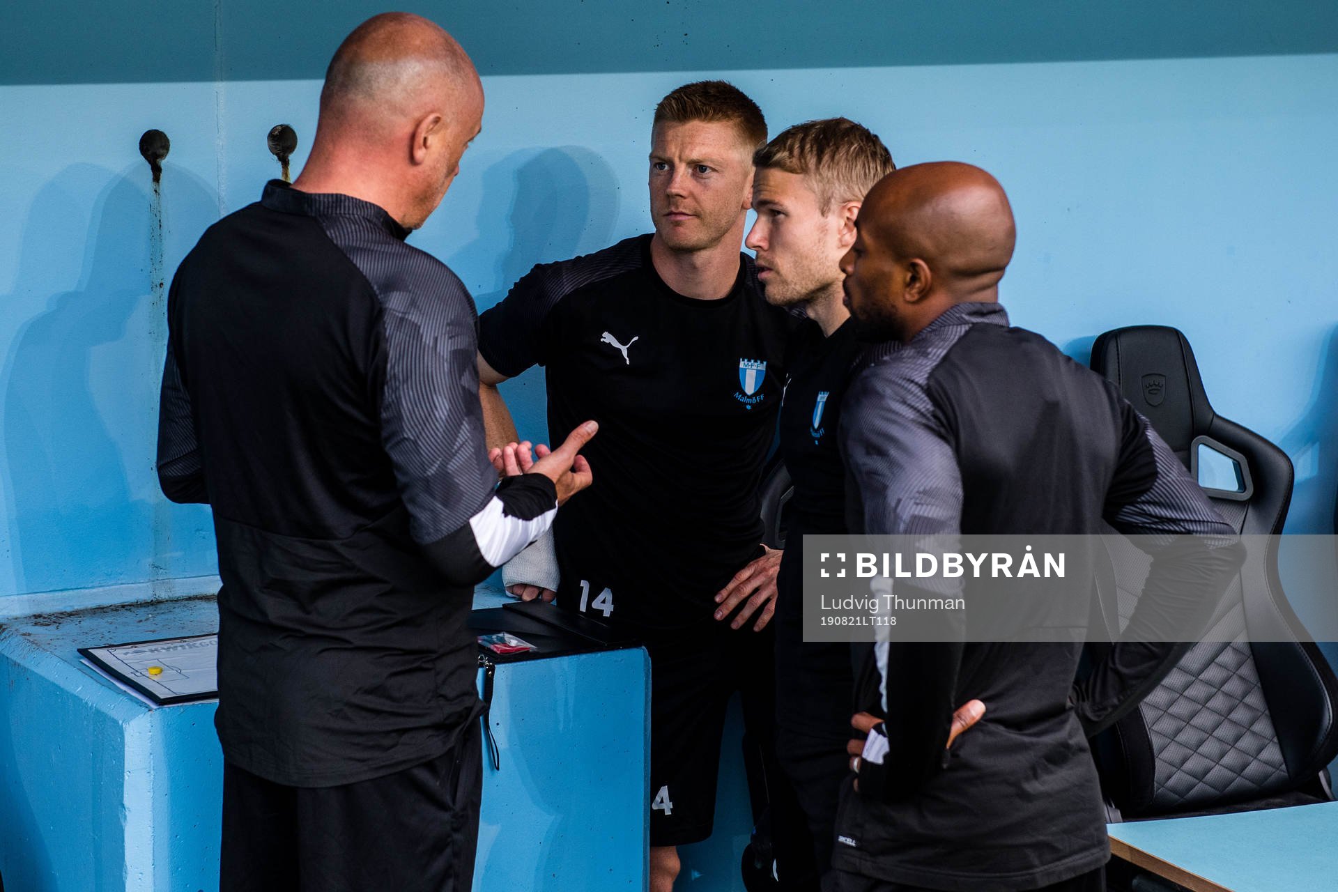 Uwe Rösler, head coach, Anders Christiansen, Oscar Lewicki