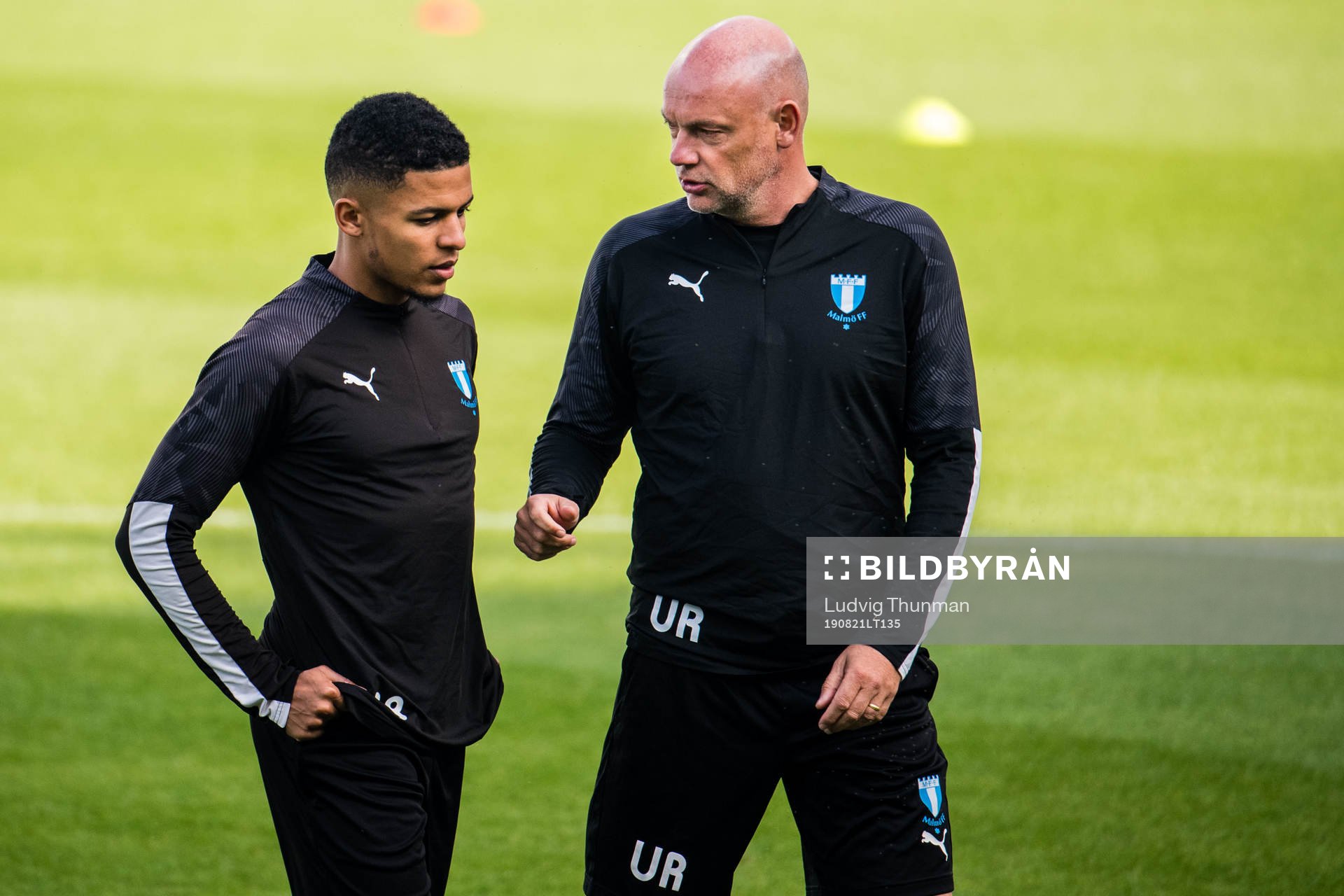 Romain Gall and Uwe Rösler, head coach of Malmö FF