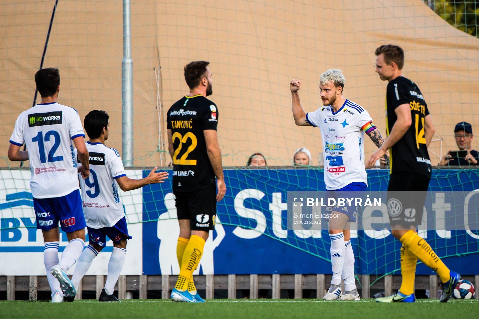 Luleås William Olausson jublar
