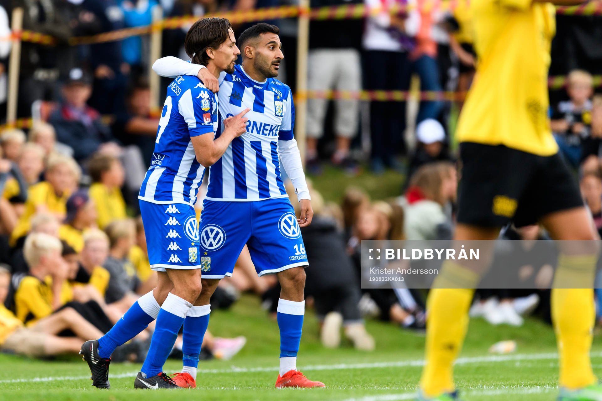 IFK Göteborgs Lasse Vibe och Sargon Abraham jublar