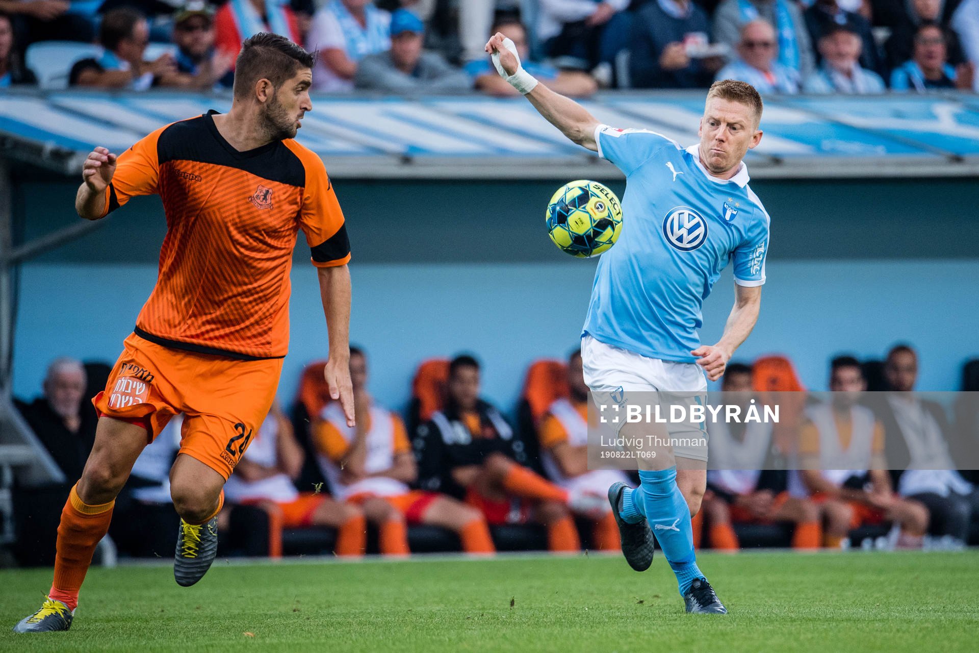 Matan Baltaxa of Bnei Yehuda and Anders Christiansen of