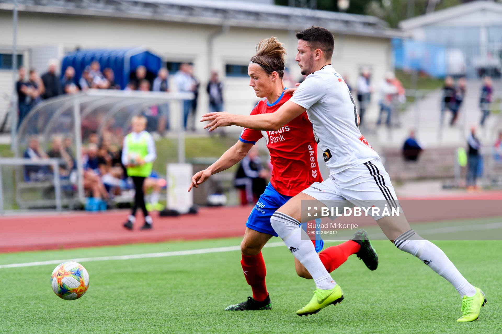 Helsingborgs Filip Sjöberg och Oskarshamns Ylli Podrimcaku