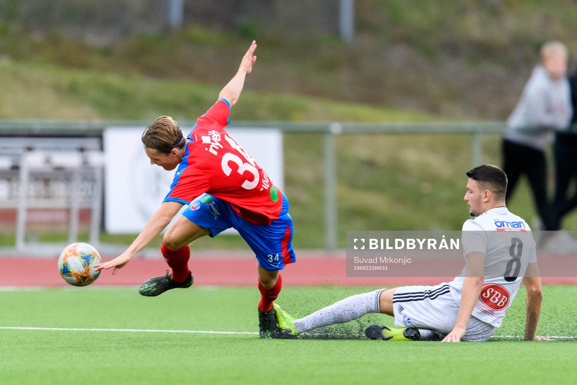 Helsingborgs Filip Sjöberg och Oskarshamns Ylli Podrimcaku