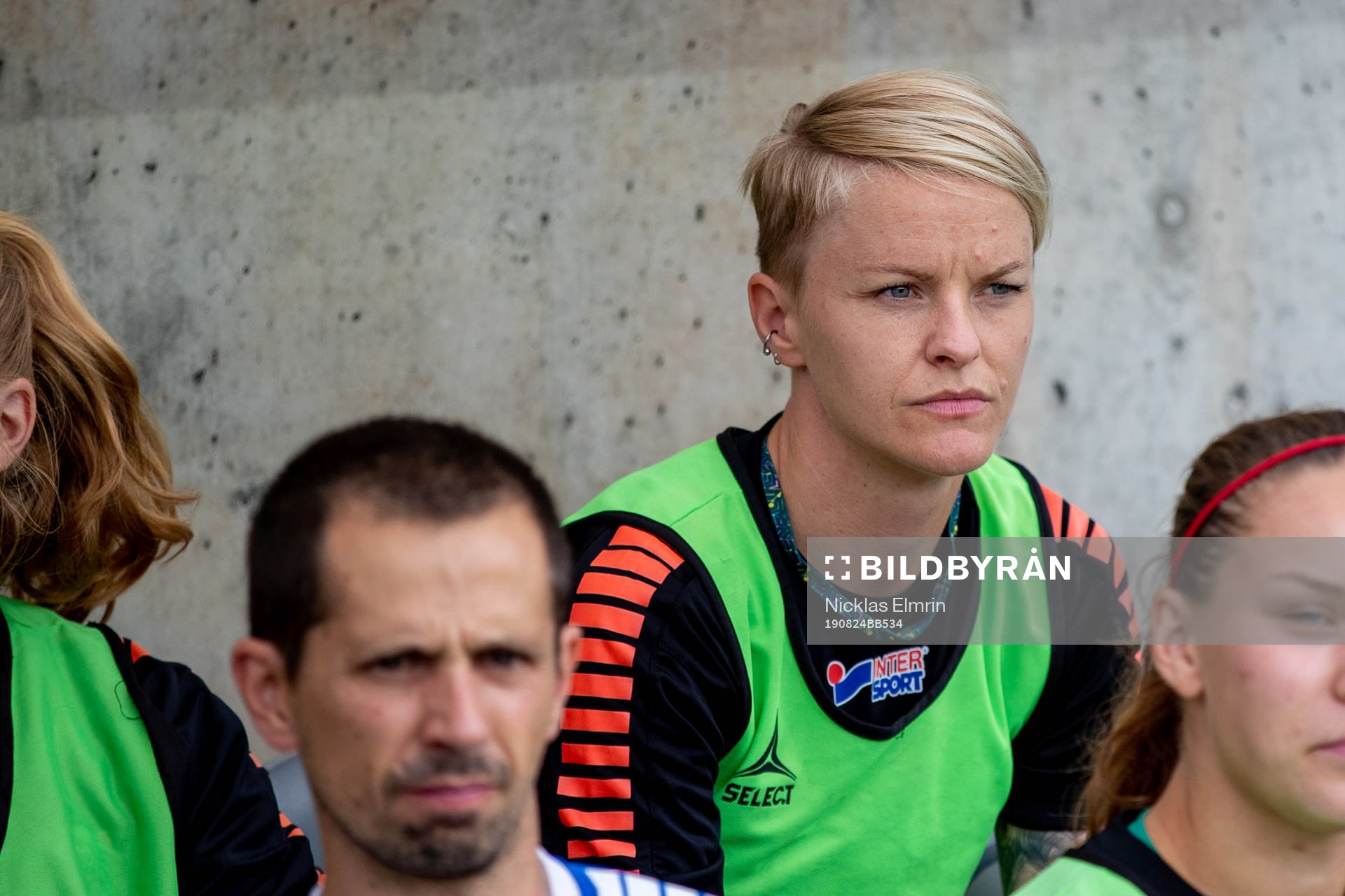 Linköpings Nilla Fischer på bänken