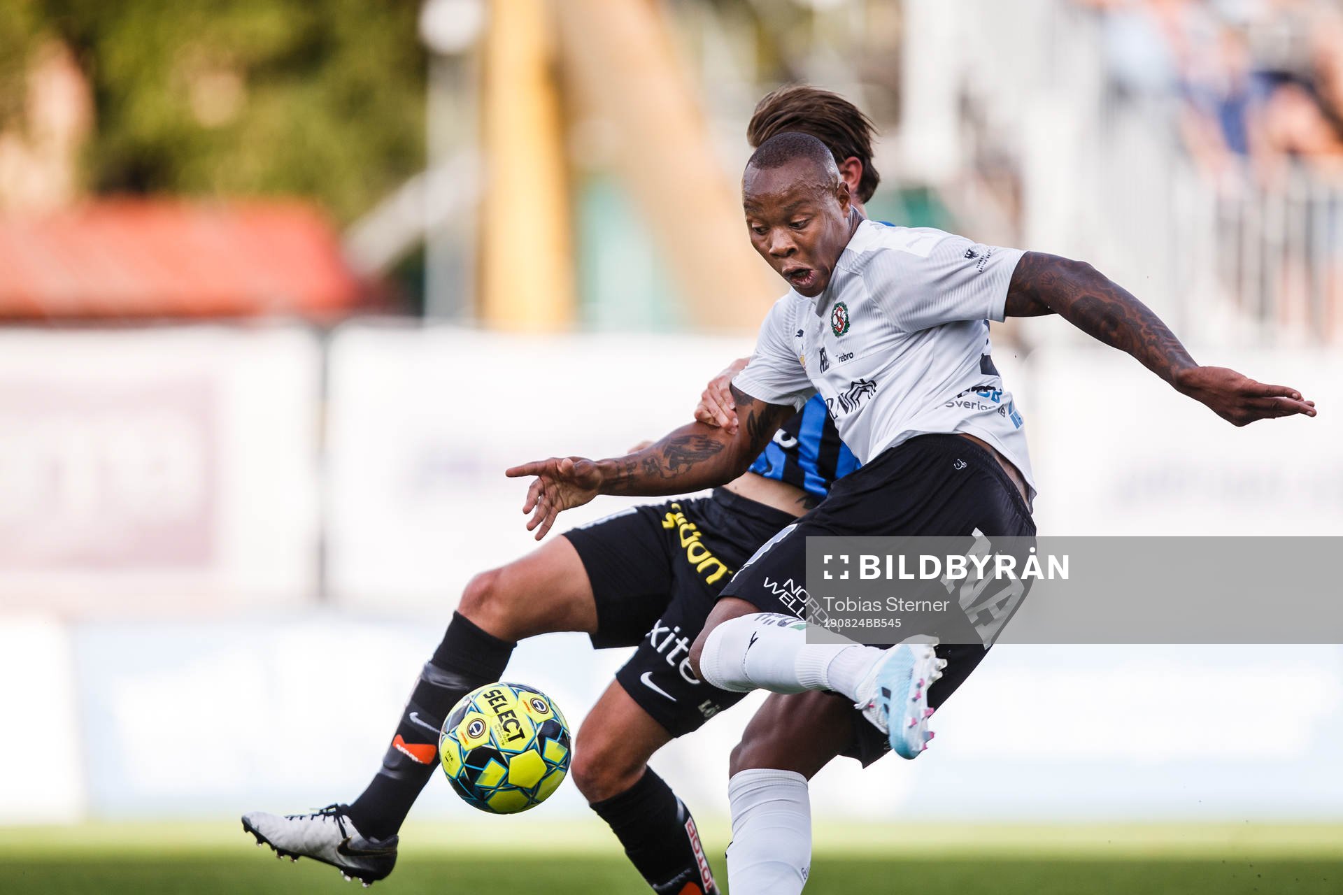 Örebros Carlos Strandberg gör 0-2