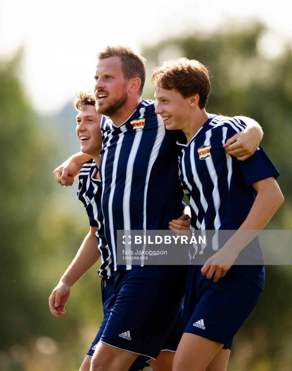Anton Hallengren, Arvid Häggkvist, Kovland, jublar