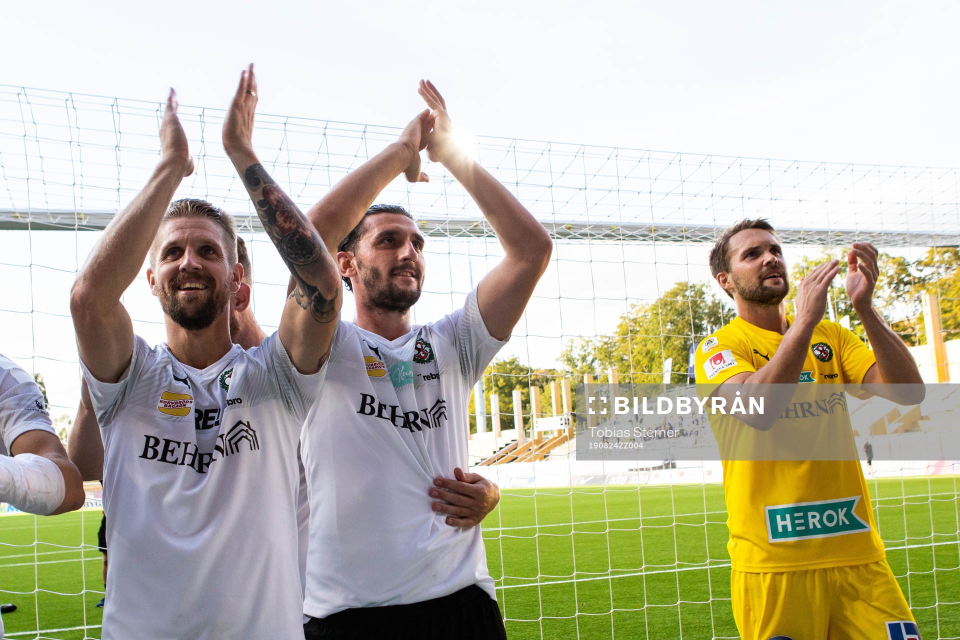 Örebros Martin Lorentzson, Agon Mehmeti och målvakt Oscar