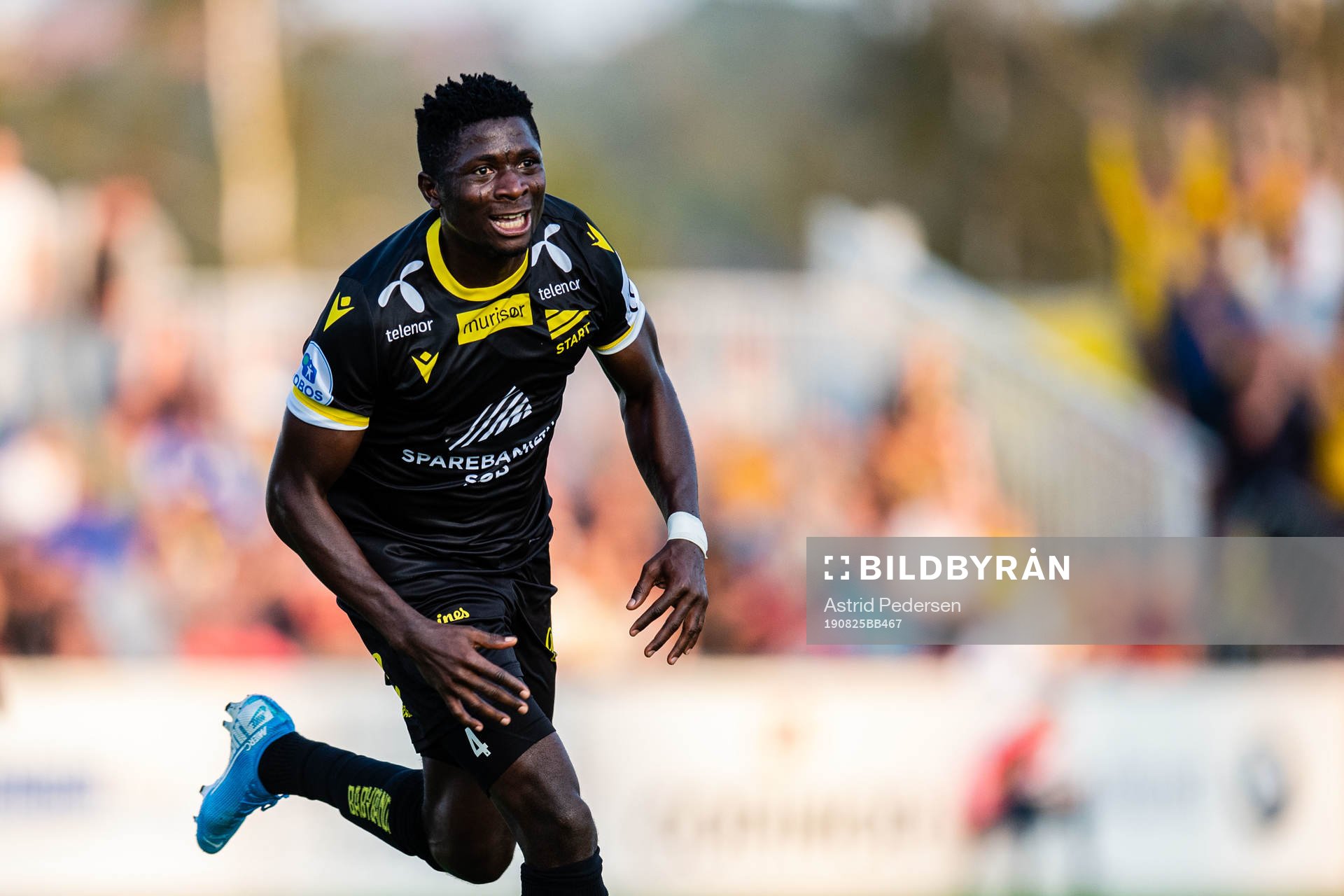 Afeez Aremu of Start celebrates