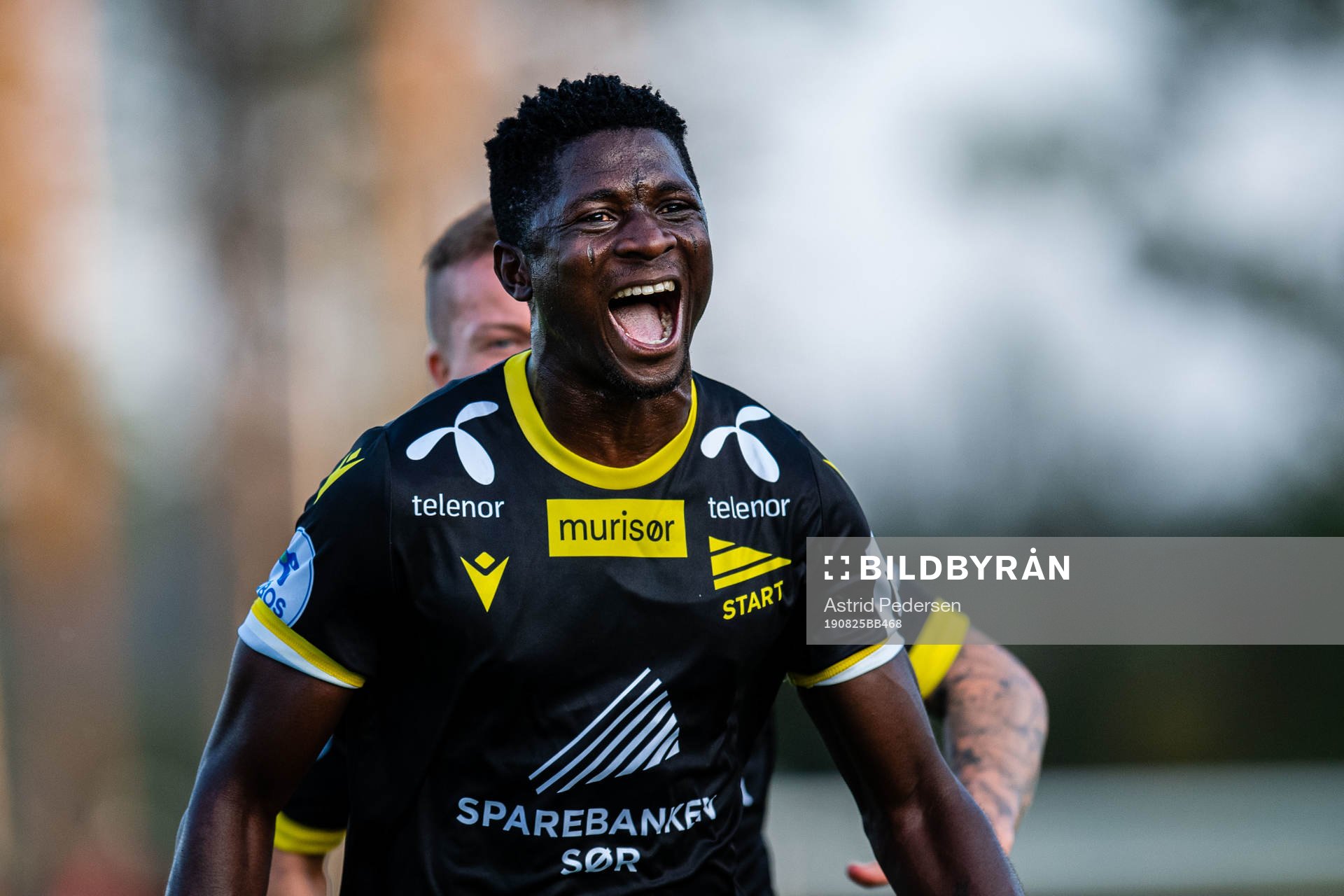 Afeez Aremu of Start celebrates