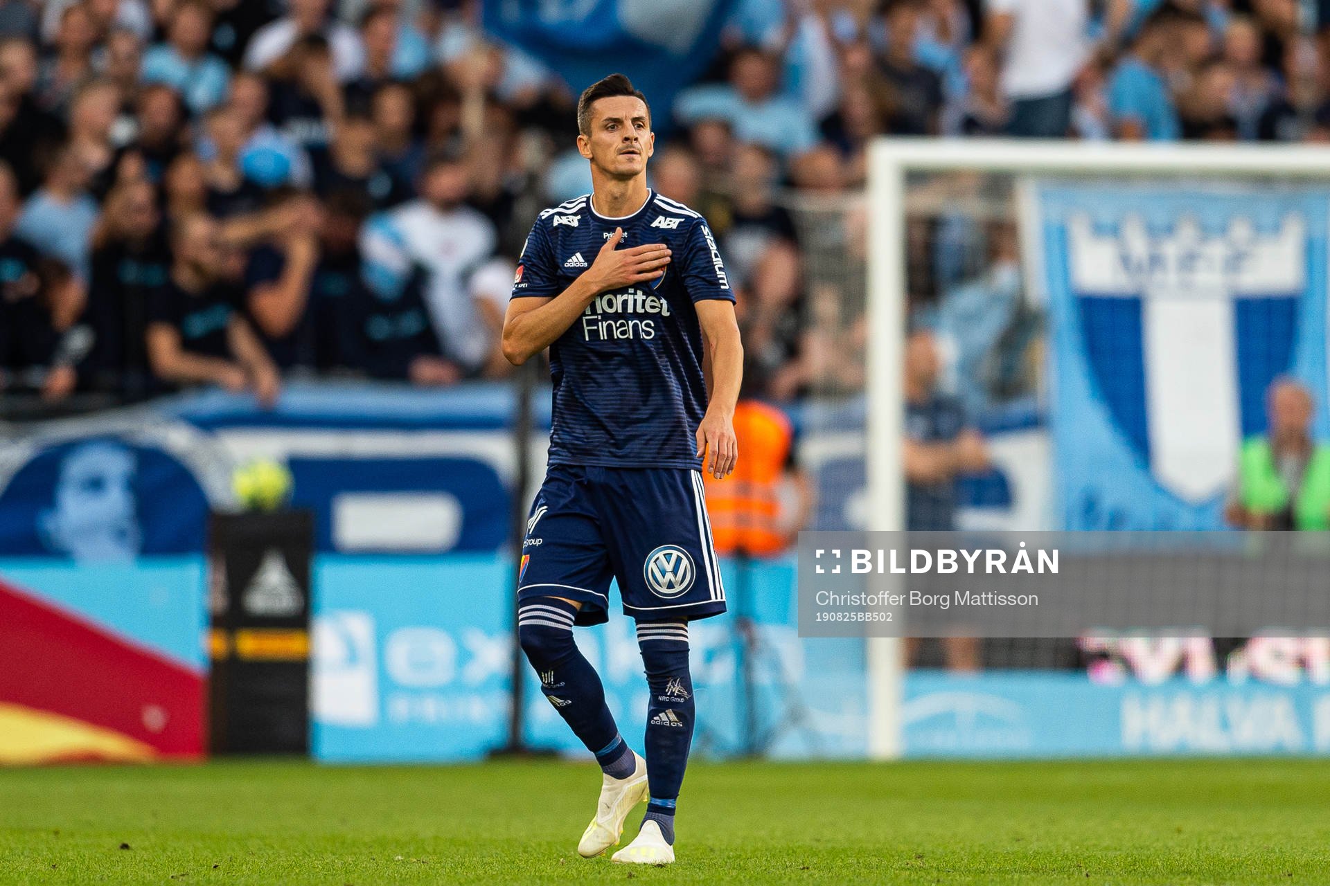 Djurgårdens Haris Radetinac tackar publiken