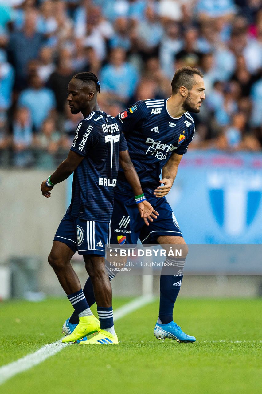 Djurgårdens Mohamed Buya Turay byts ut och Djurgårdens