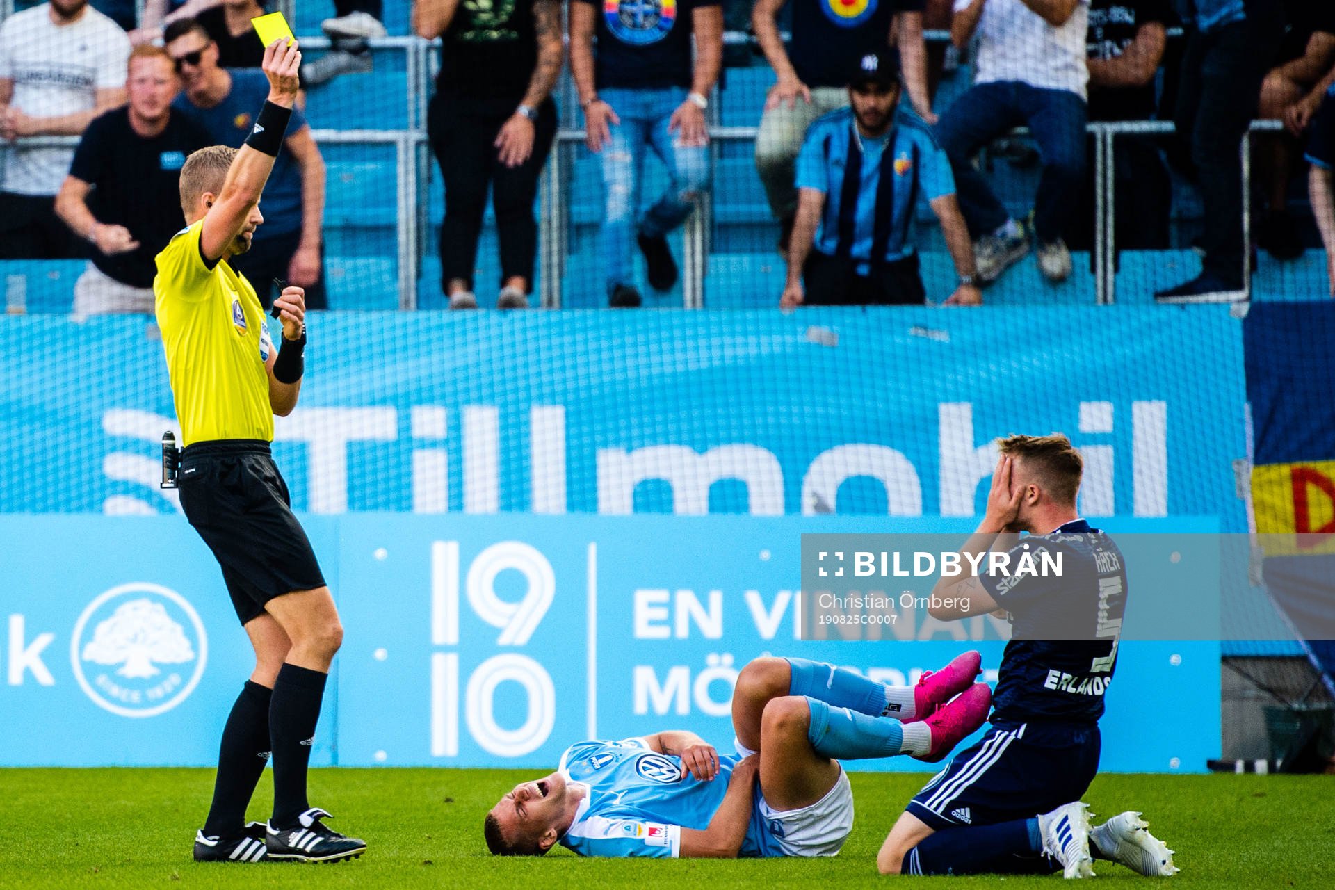 Djurgårdens Elliot Käck  varnas
