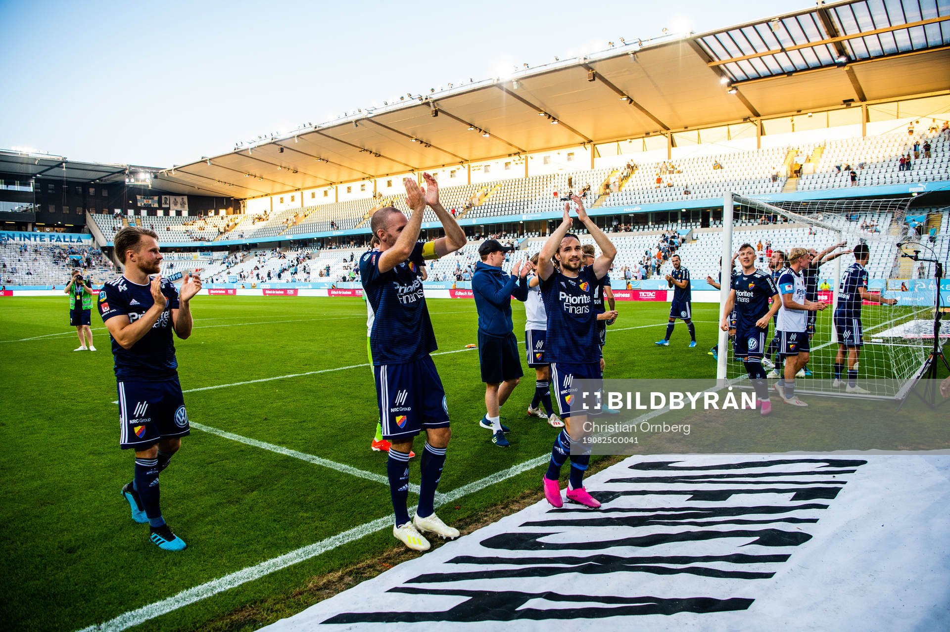 Djurgårdens spelare jublar