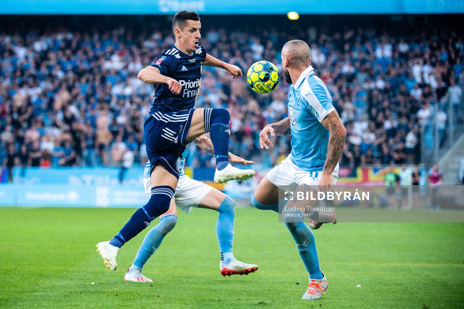 Djurgårdens Haris Radetinac och Malmö FFs Guillermo Molins