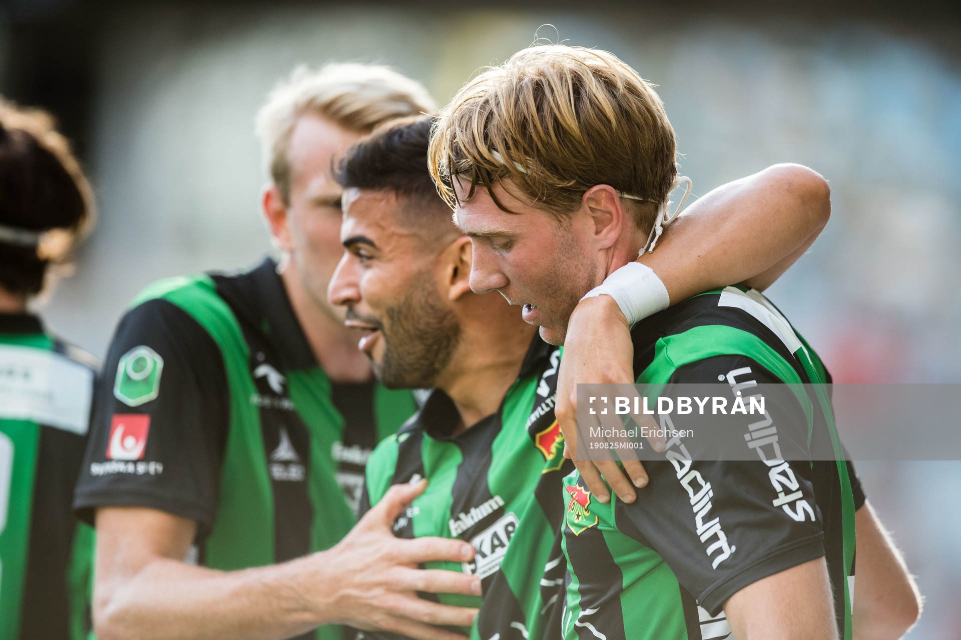 GAIS August Wängberg jublar med Paulo Marcelo