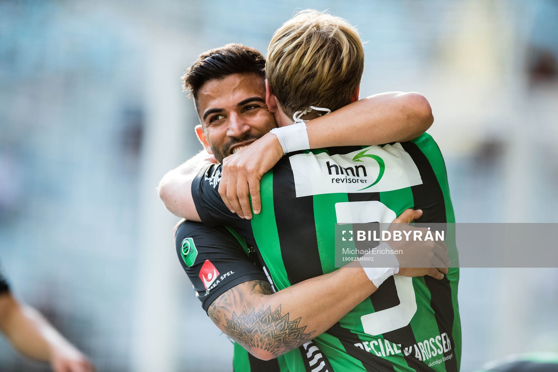 GAIS August Wängberg jublar med Paulo Marcelo