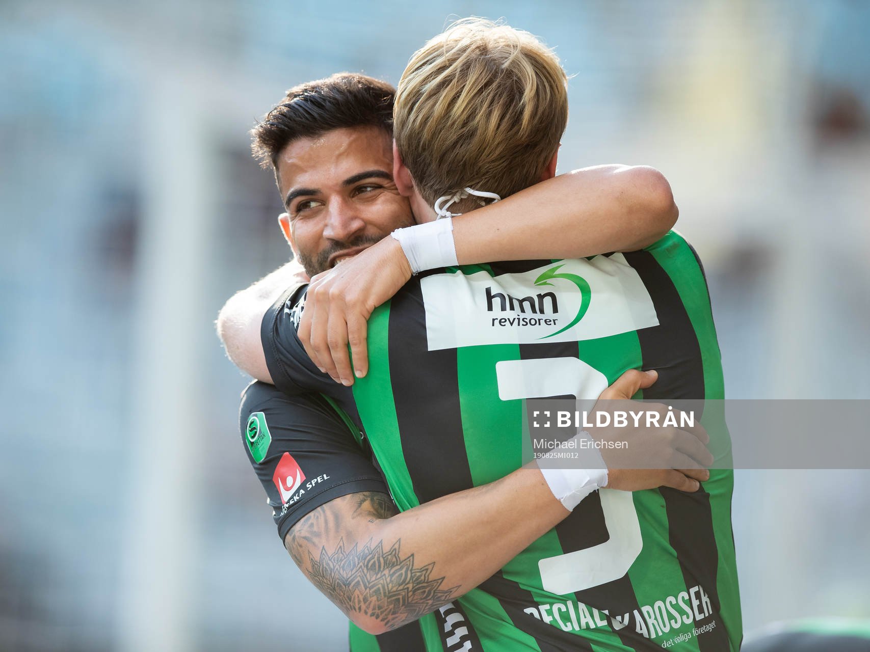 GAIS August Wängberg jublar med Paulo Marcelo