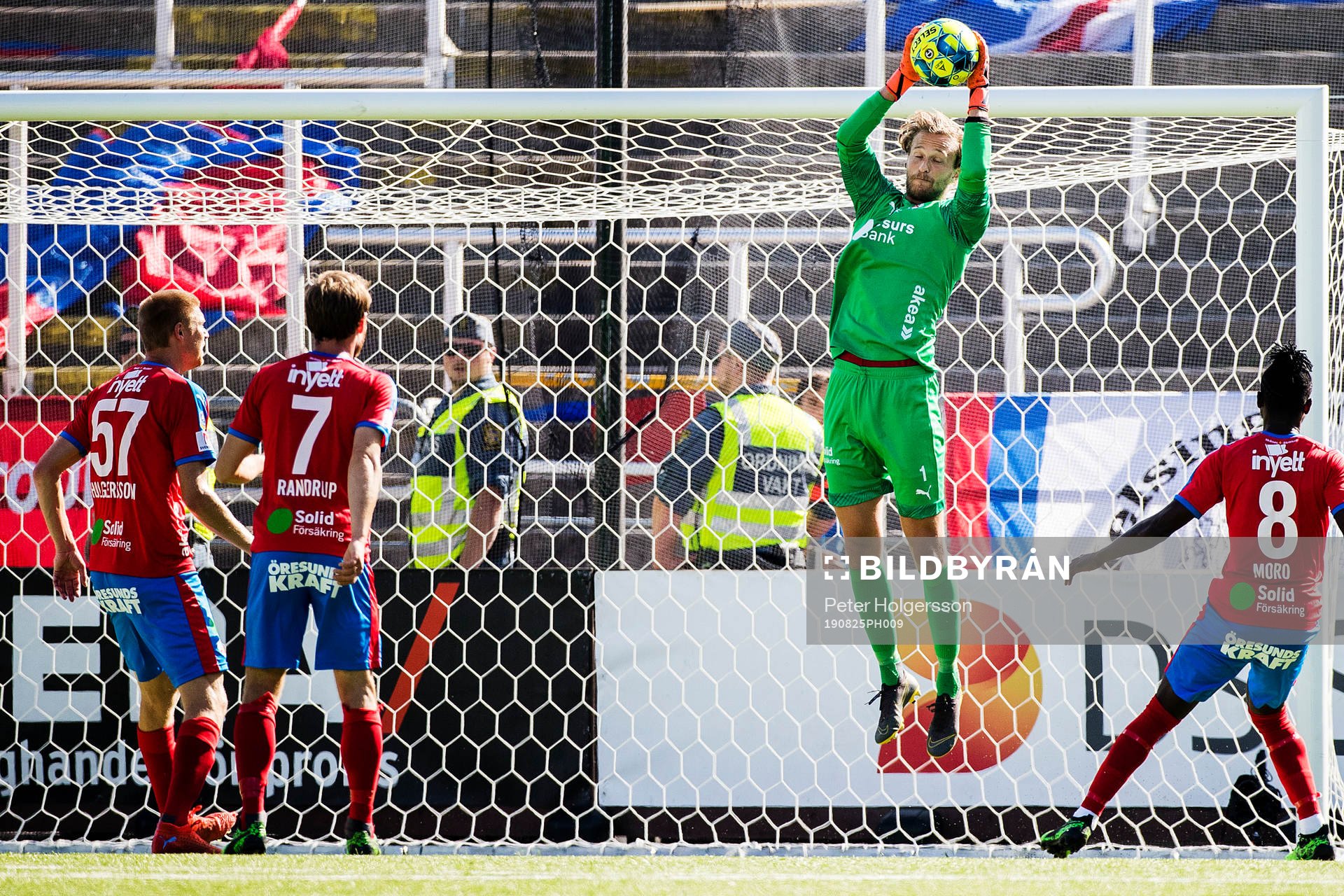 Helsingborgs målvakt Anders Lindegaard