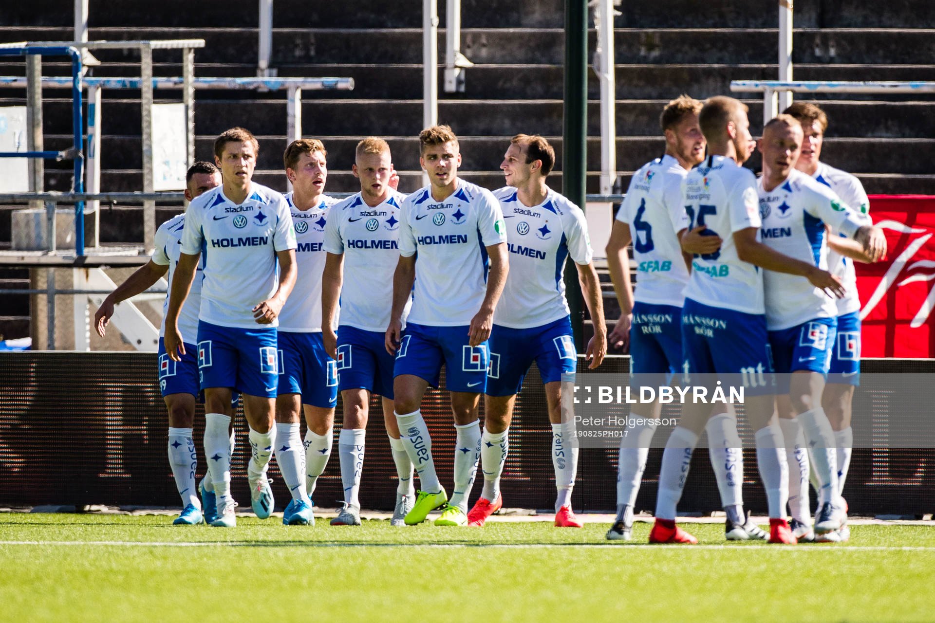 IFK Norrköpings spelare jublar