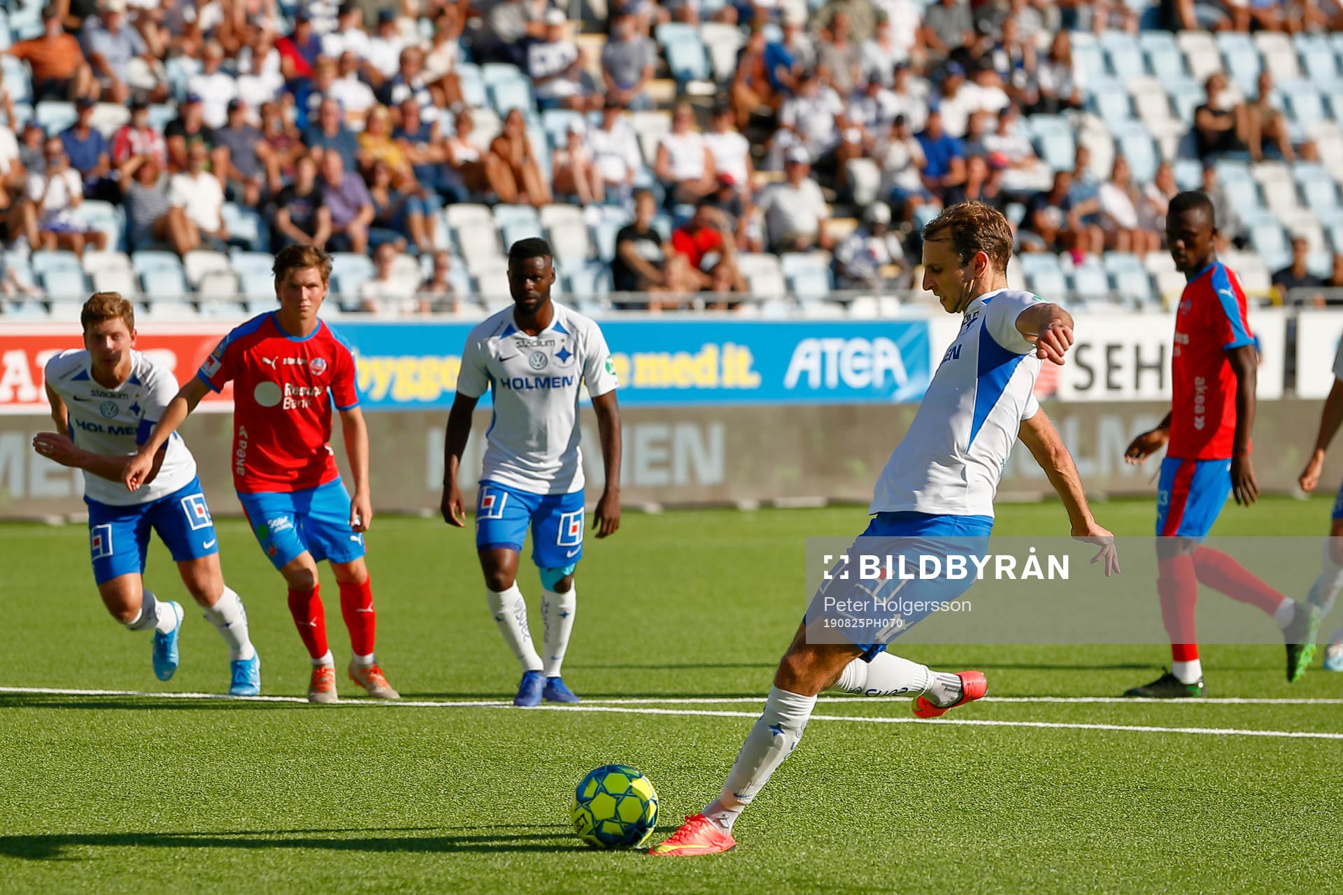 IFK Norrköpings Lars Krogh Gerson gör mål 4-0 på straff