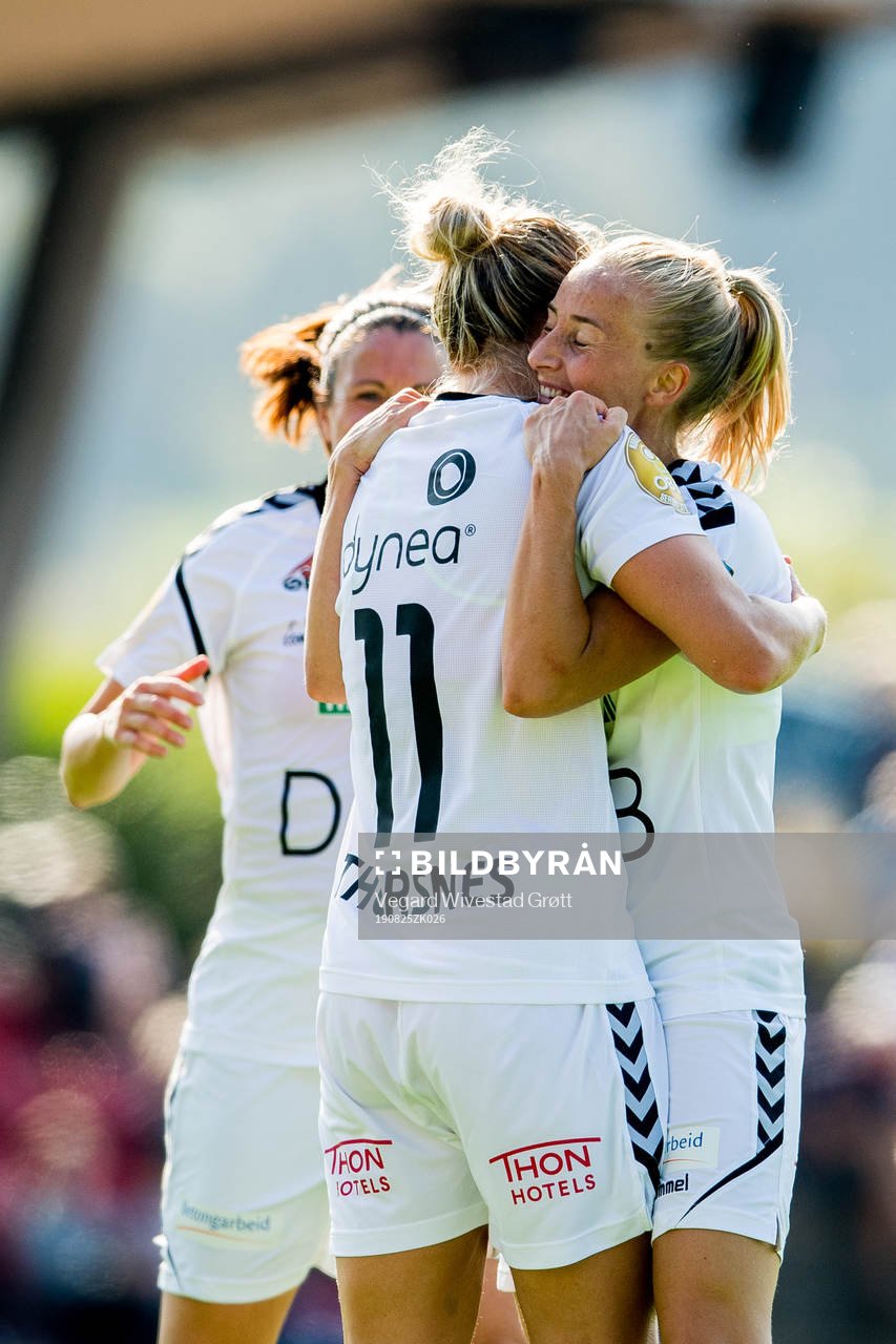 Elise Thorsnes of LSK Kvinner celebrates with teammate Anja Sønstevold after scoring 1-2 during the Toppserien football match between Arna-Bjørnar and LSK Kvinner on August 25, 2019 in Arna.