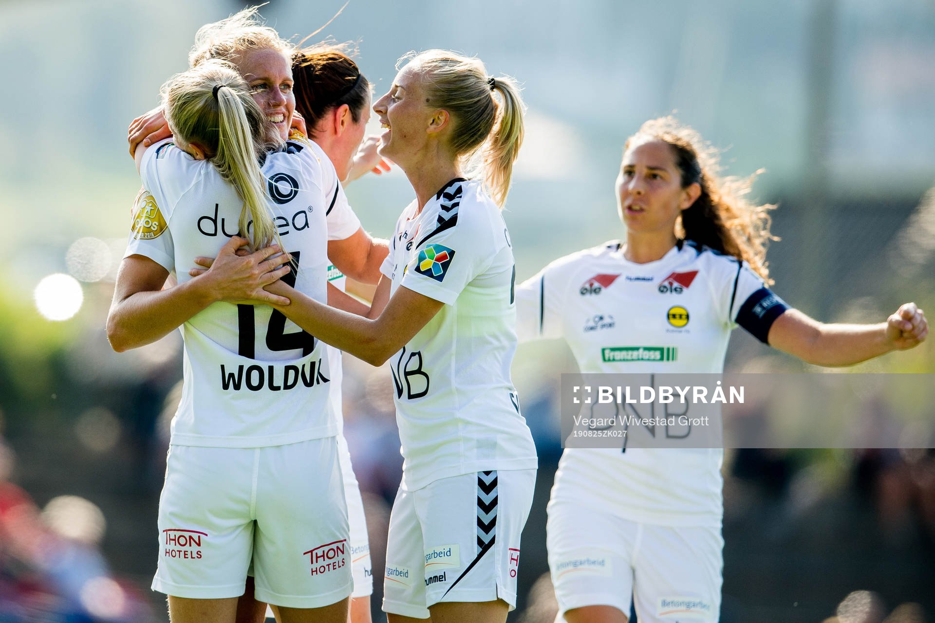 Elise Thorsnes of LSK Kvinner celebrates with teammates