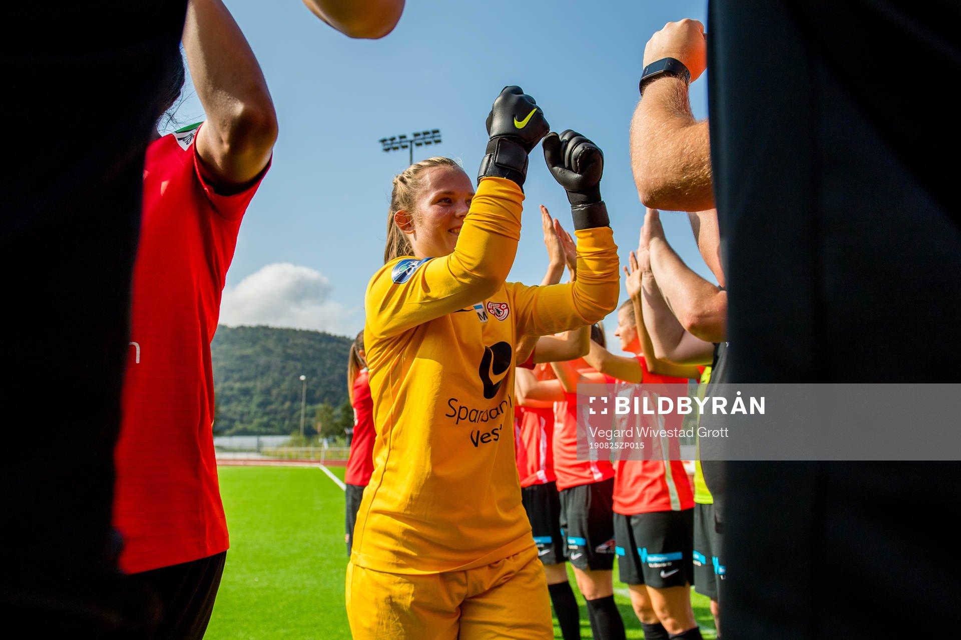 Goalkeeper Oda Marie Hove Bogstad of Arna-Bjørnar