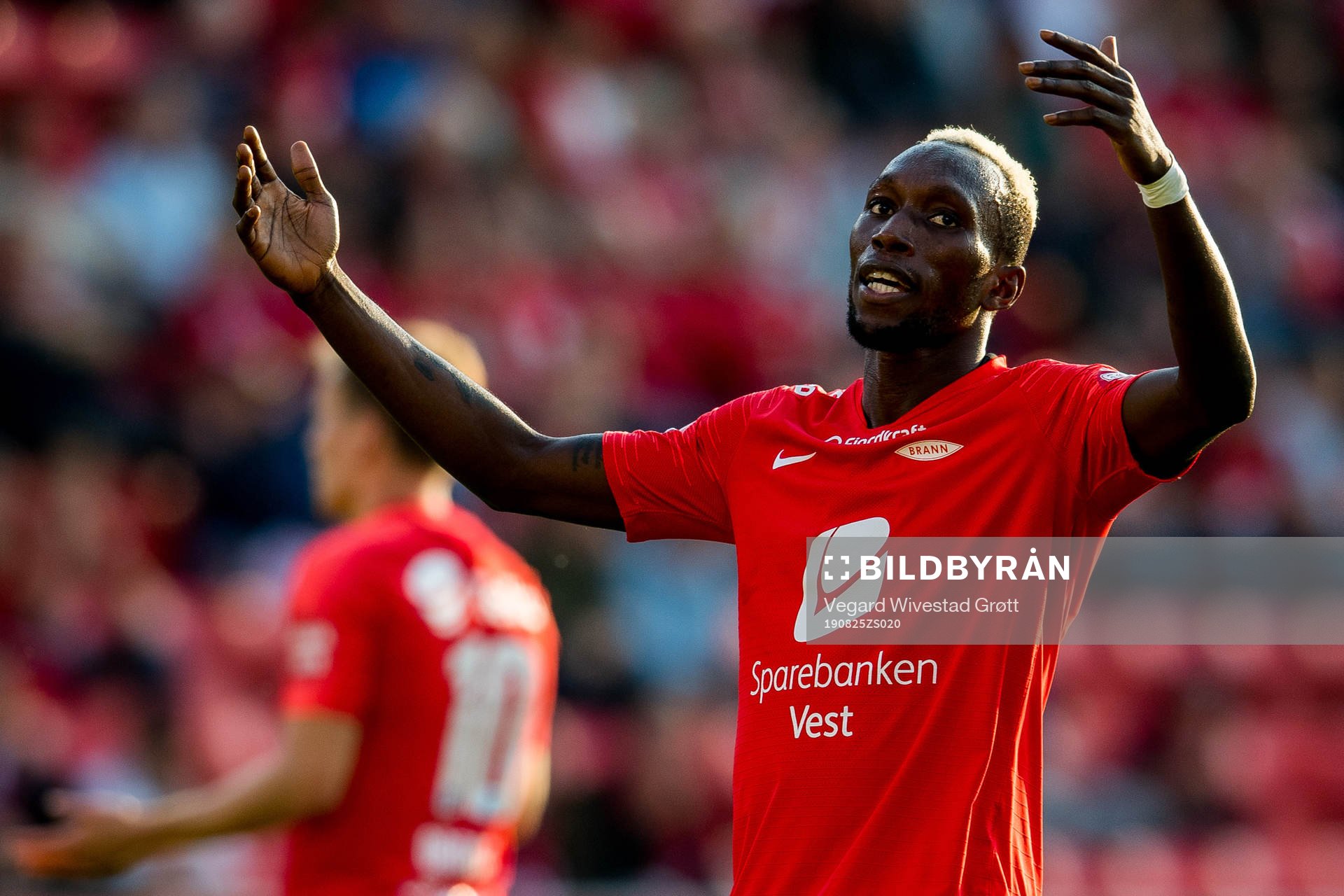 Daouda Bamba of Brann reacts