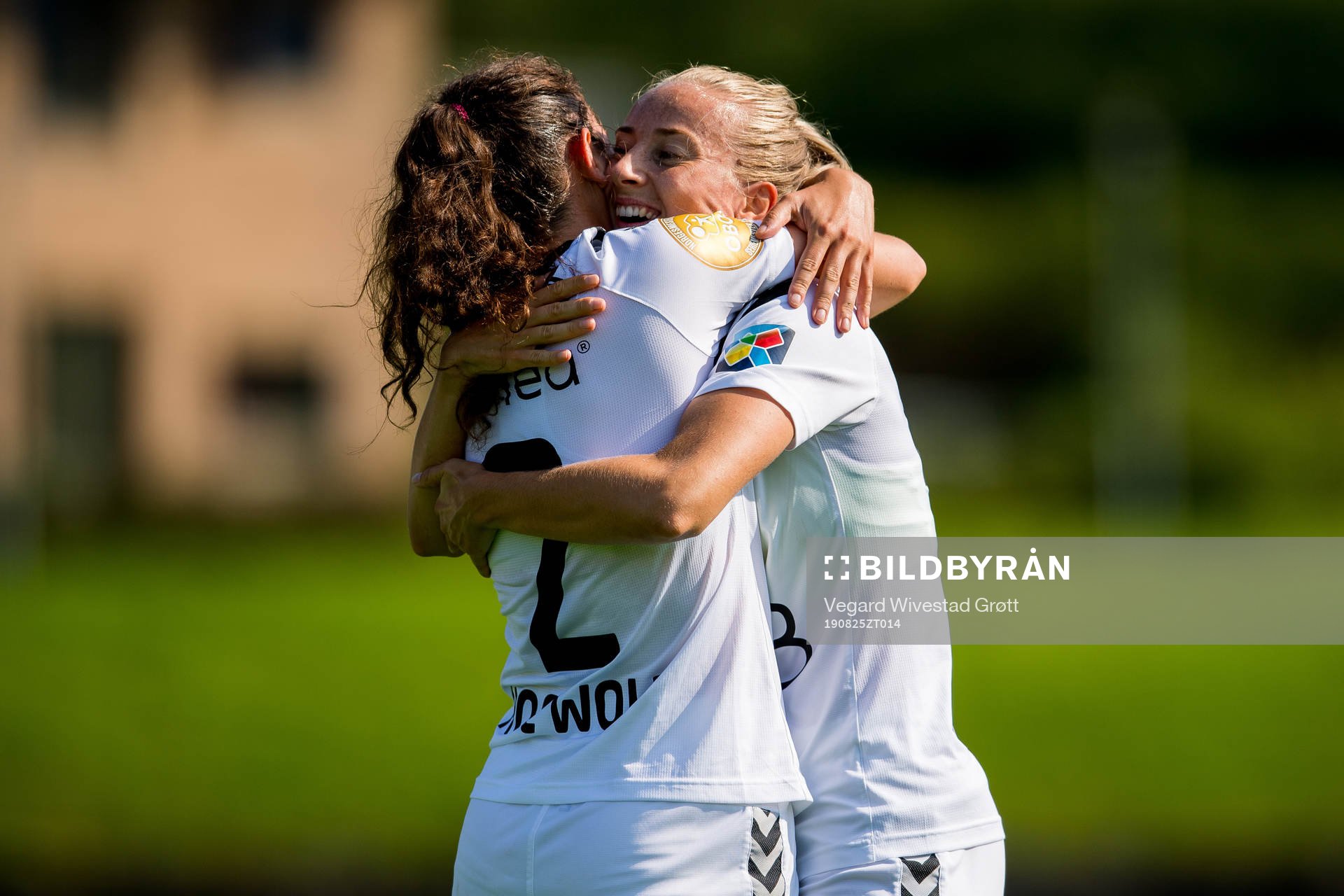 Anja Sønstevold of LSK Kvinner celebrates with teammate Ingrid Moe Wold after scoring 0-1 during the Toppserien football match between Arna-Bjørnar and LSK Kvinner on August 25, 2019 in Arna.