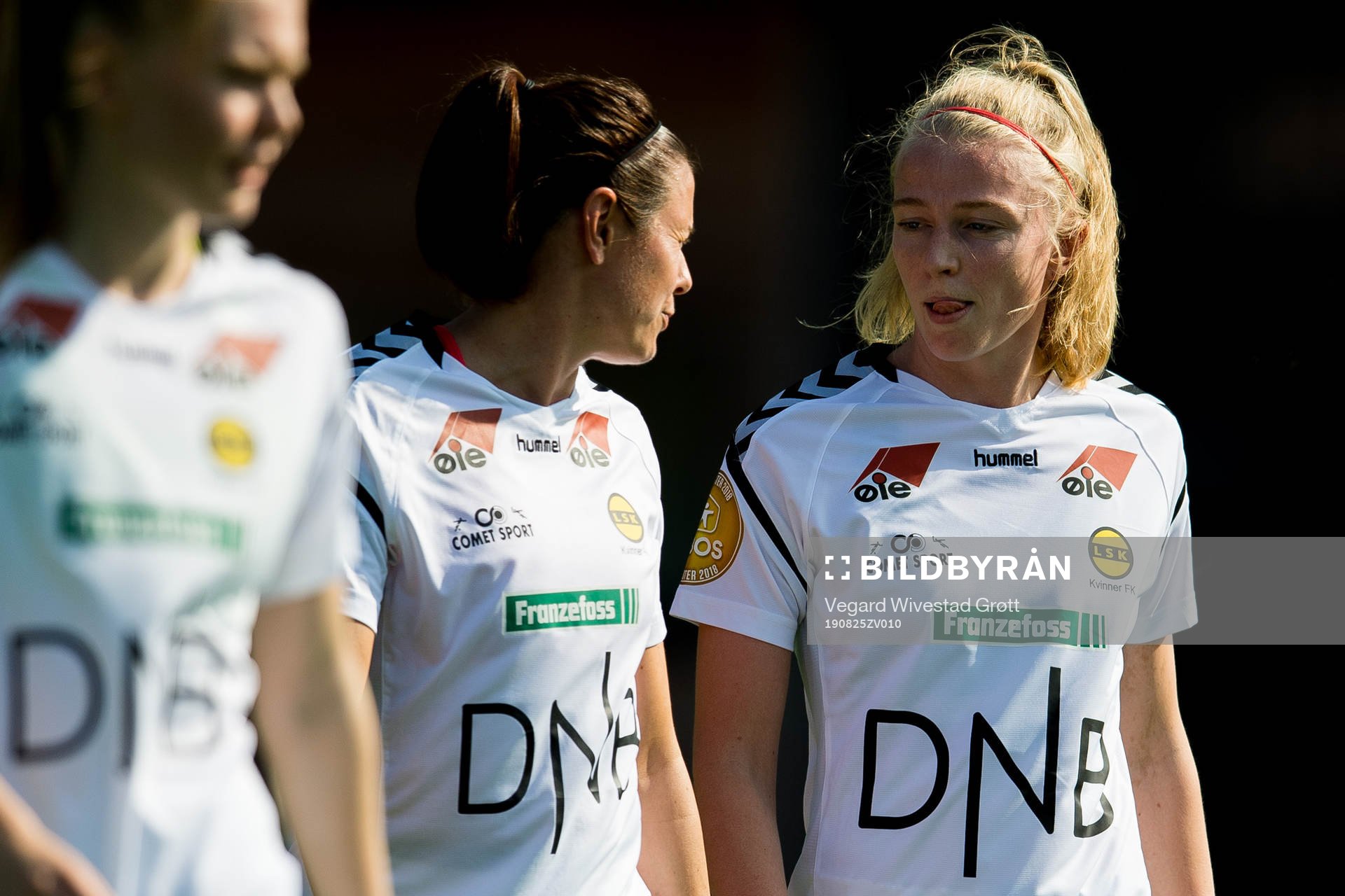 Isabell Bachor and Ina Gausdal of LSK Kvinner