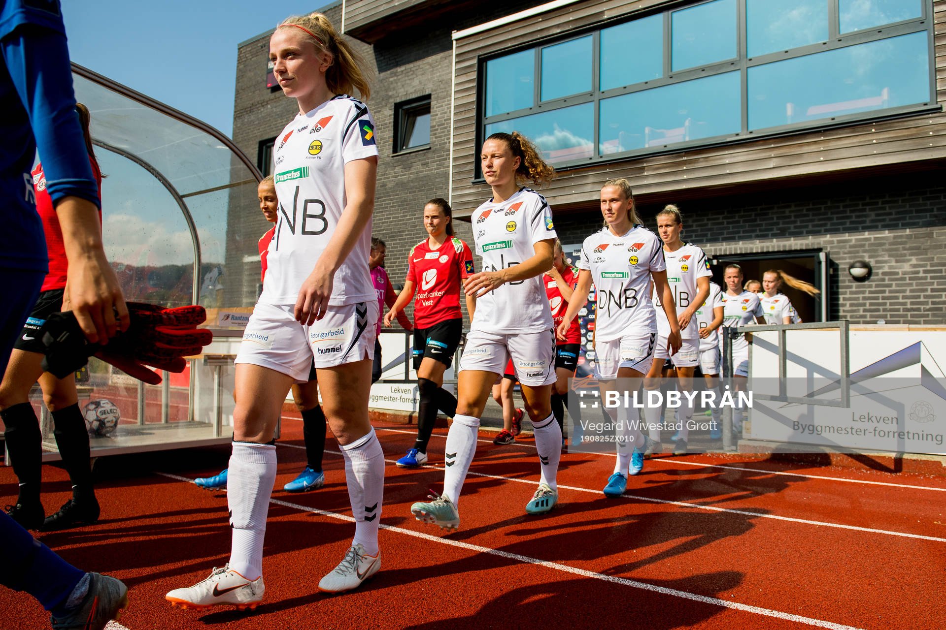 Ina Gausdal and Synne Skinnes Hansen of LSK Kvinner