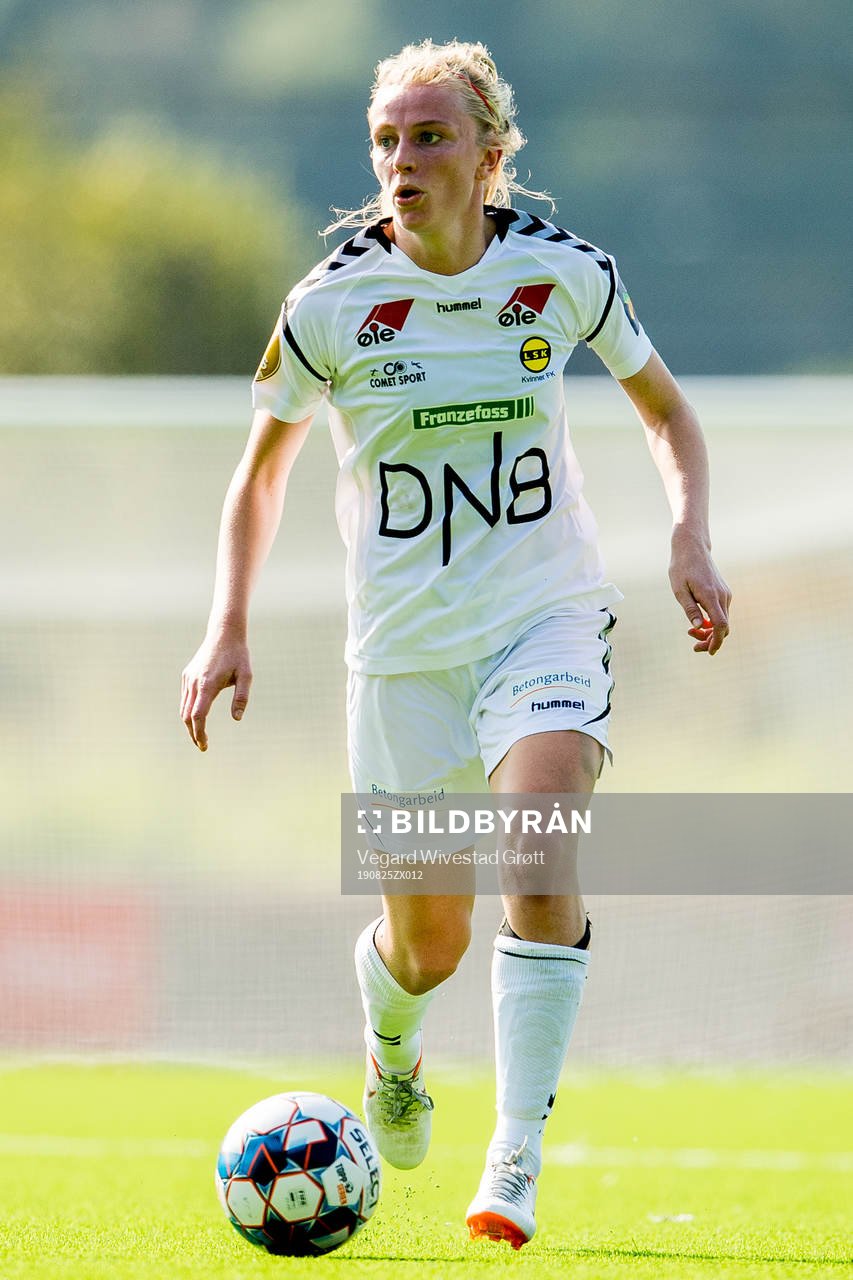 Ina Gausdal of LSK Kvinner