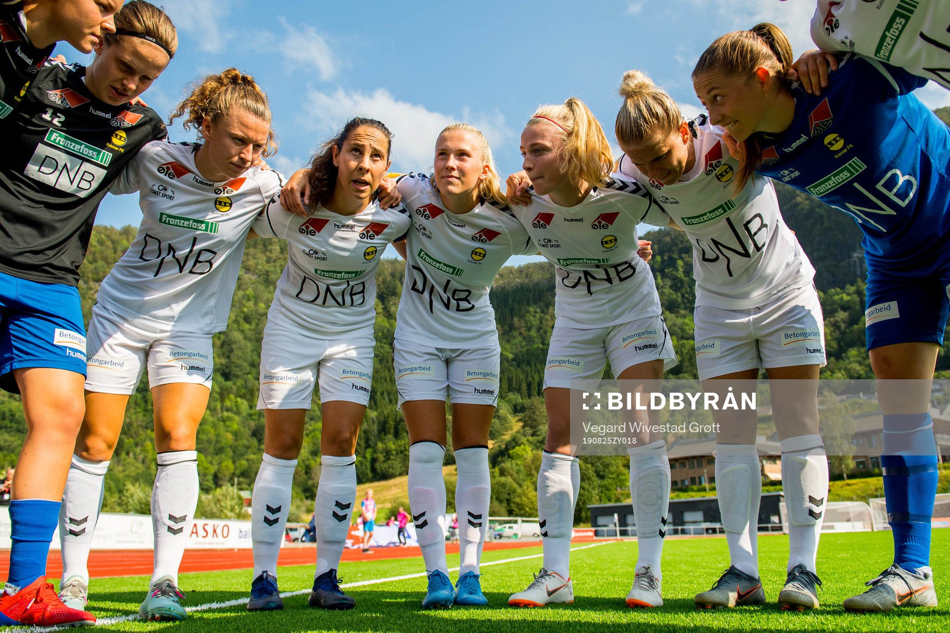 Synne Skinnes Hansen, Ingrid Moe Wold, Emilie Nautnes, Ina