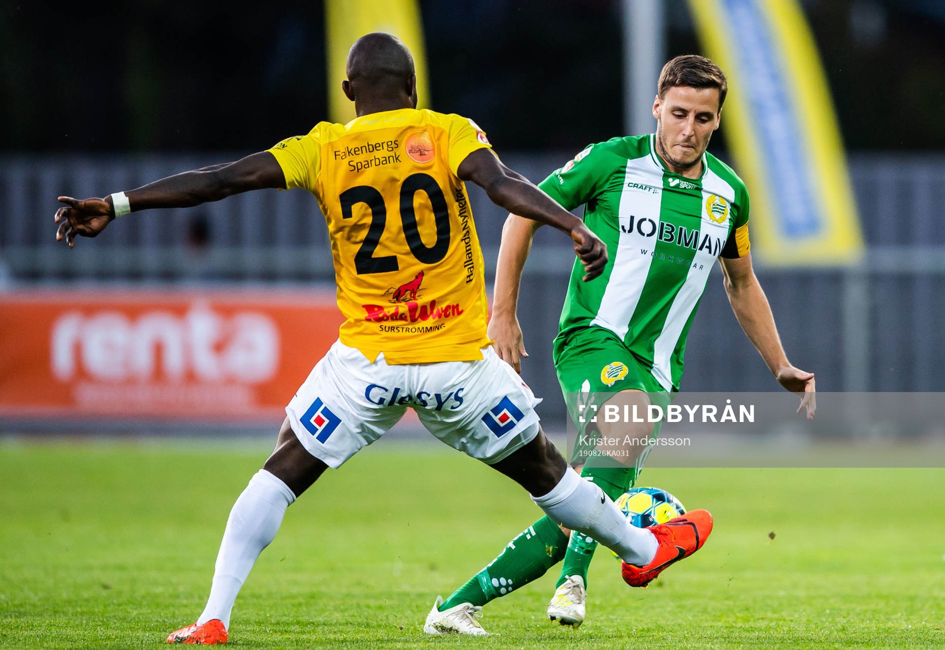 Falkenbergs John Chibuike och Hammarbys Jeppe Andersen