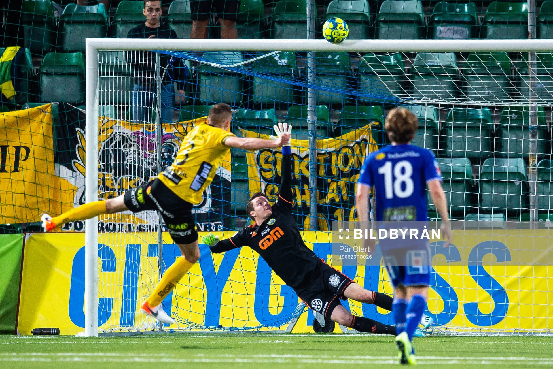 Elfsborgs Stian Rode Gregersen missar en straff