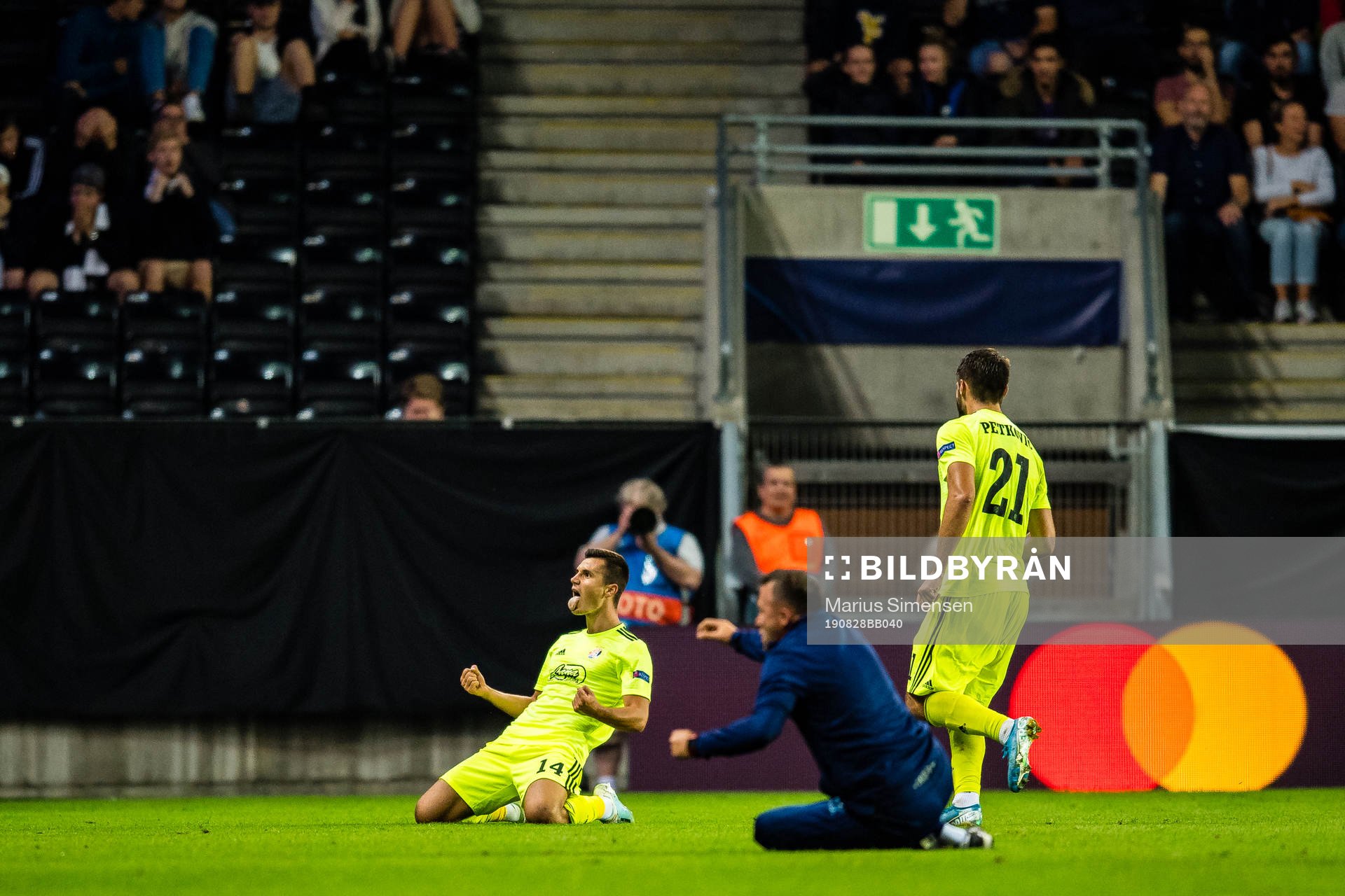 Amer Gojak of Dinamo Zagreb celebrates
