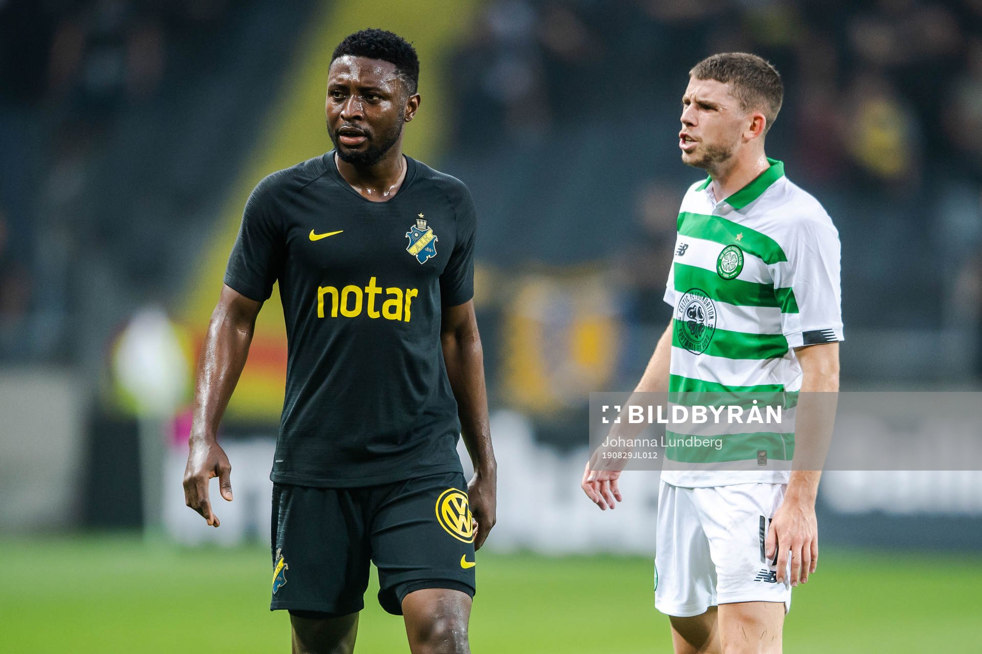 Chinedu Obasi of AIK in a discussion with Ryan Christie of