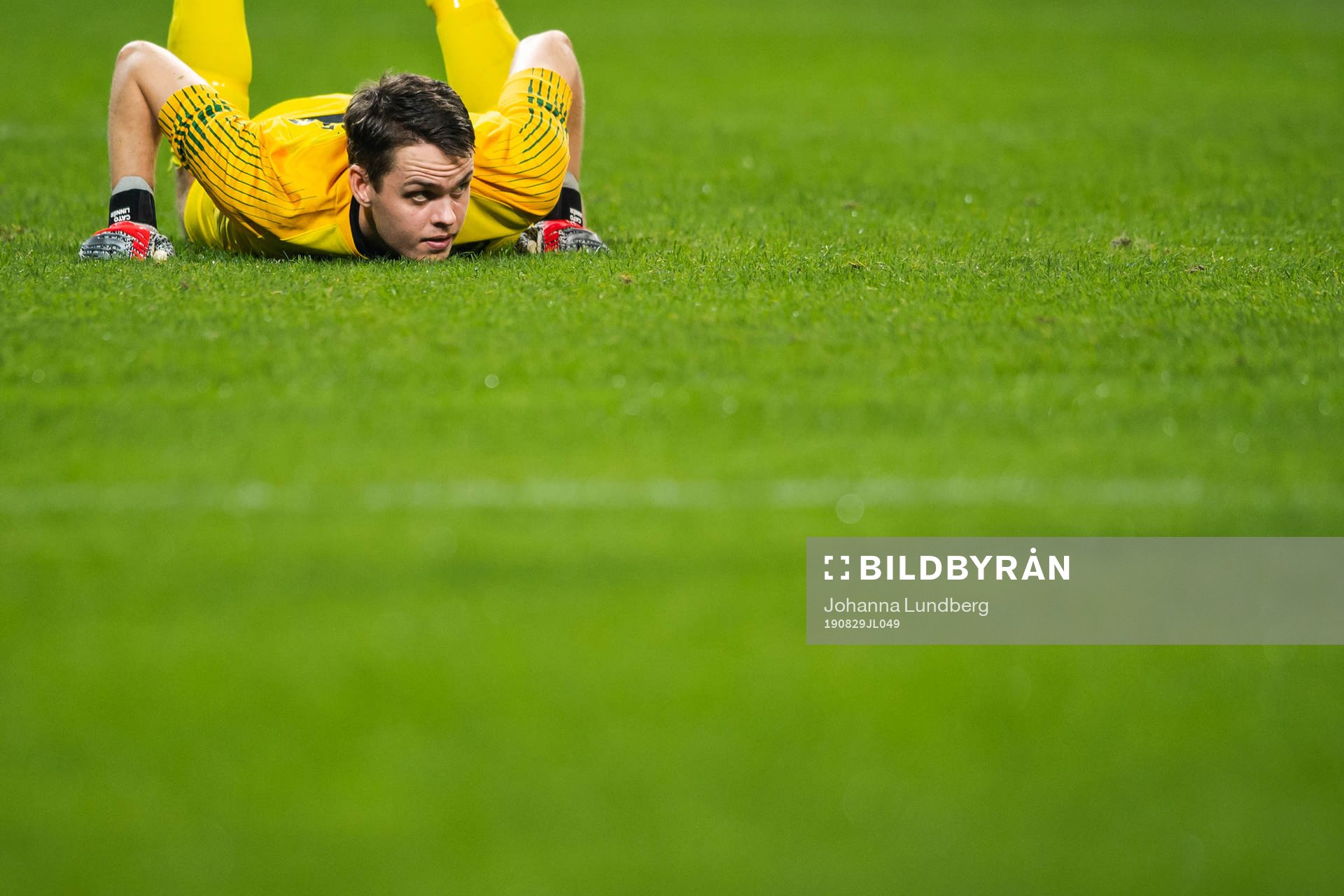 Goalkeeper Oscar Linnér of AIK looks dejected