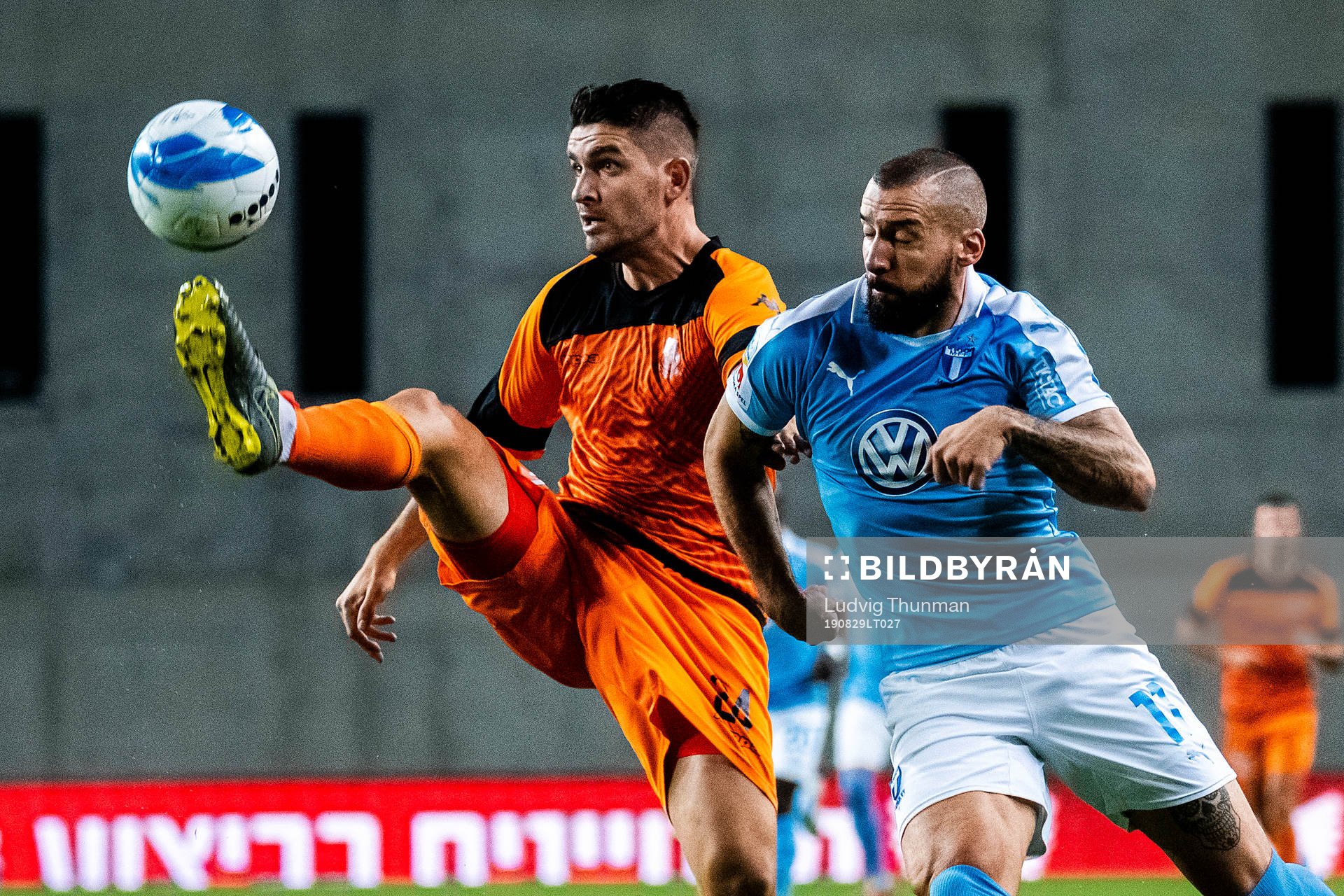 Alban Pnishi of Bnei Yehuda and Guillermo Molins of Malmö
