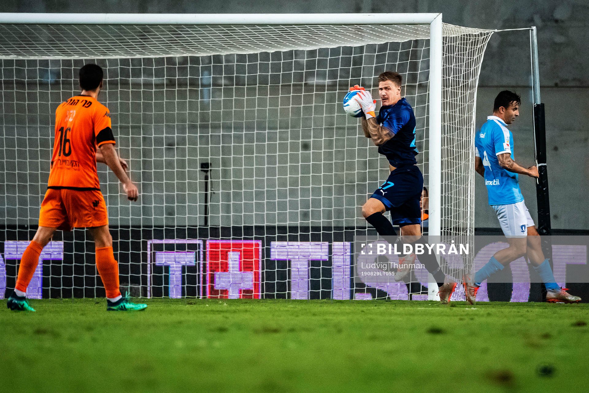 Goalkeeper Johan Dahlin of Malmö FF