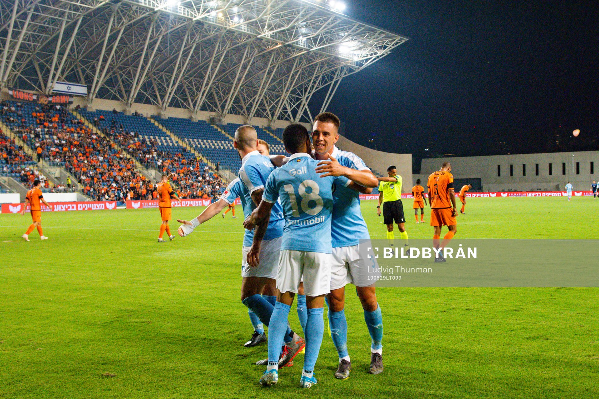 Romain Gall and Jonas Knudsen celebrates