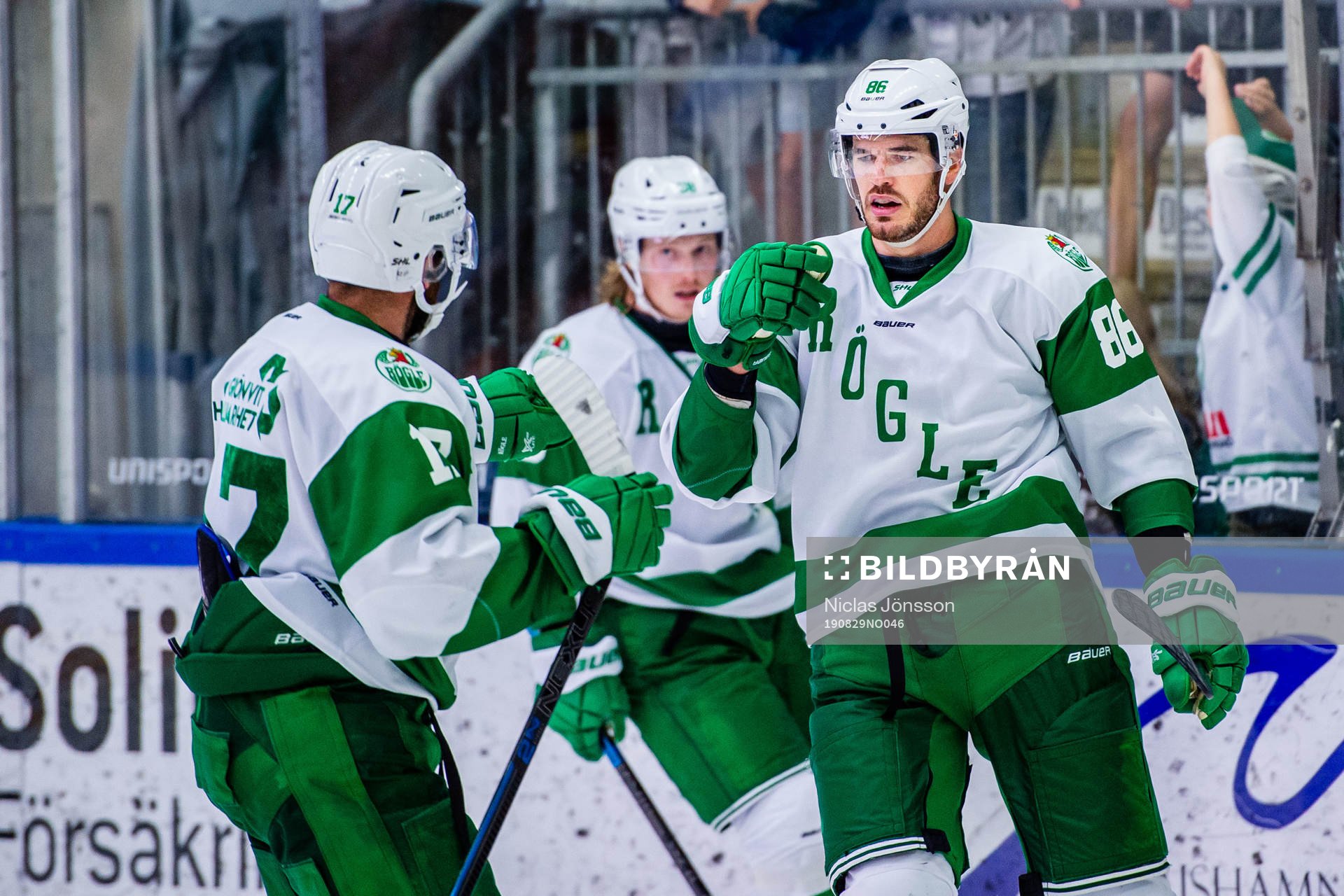 Rögles Eric Gelinas jublar