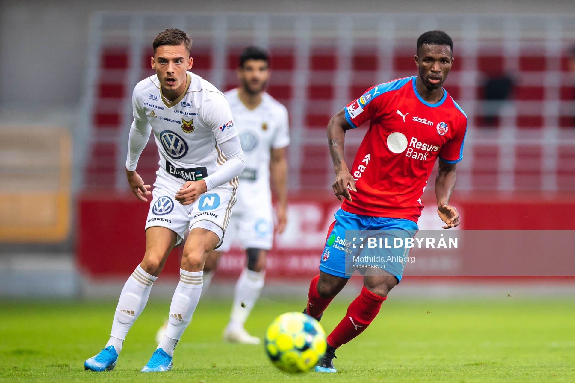Östersunds Charlie Colkett och Helsingborgs Mohammed