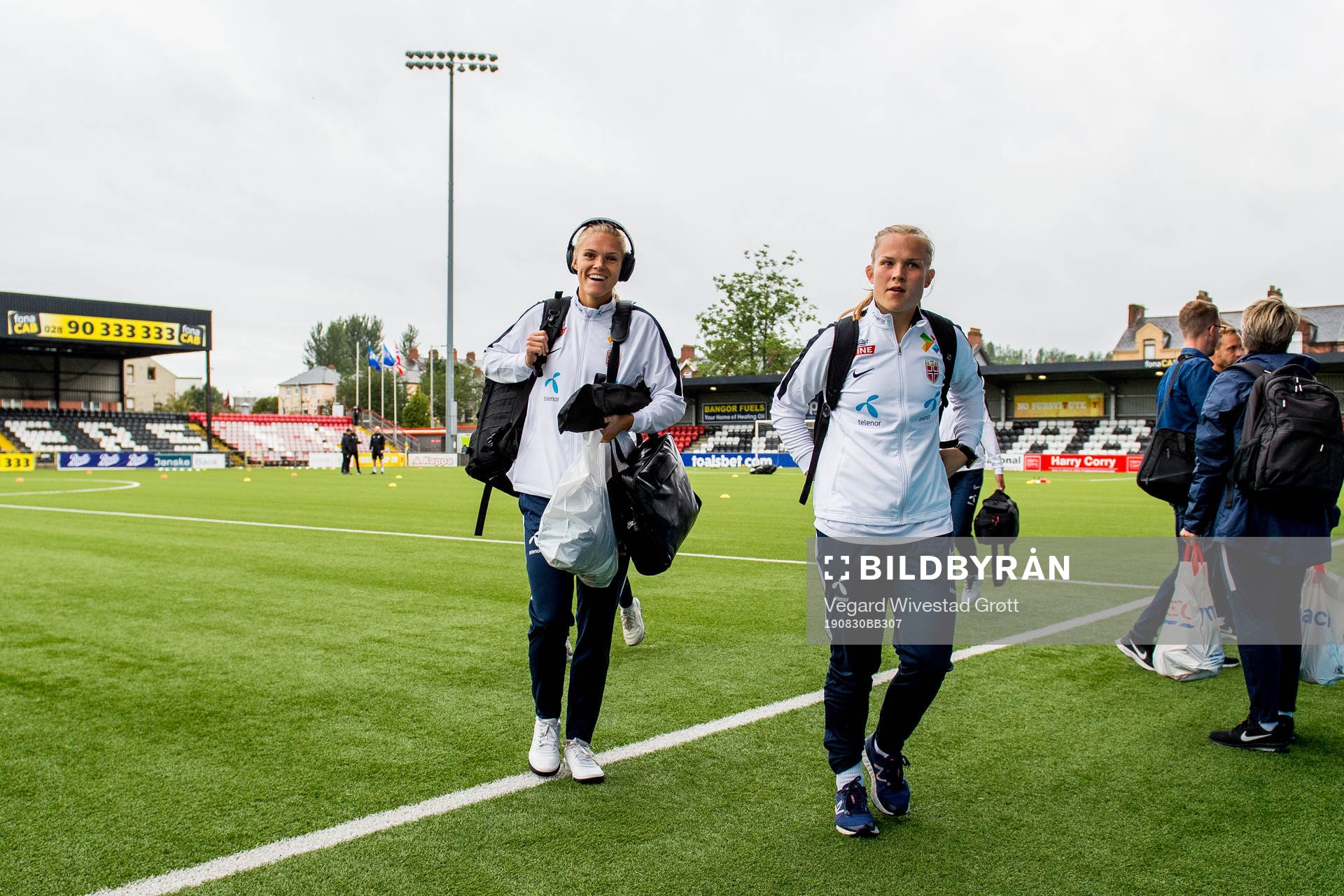 Kristine Leine and goalkeeper Oda Maria Hove Bogstad of
