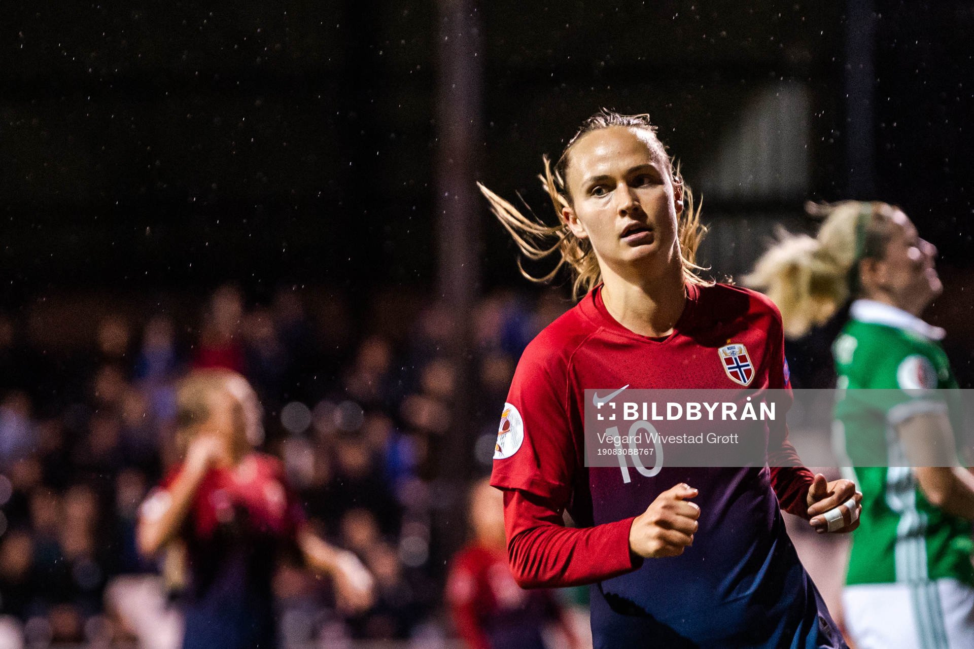 Caroline Graham Hansen of Norway celebrates