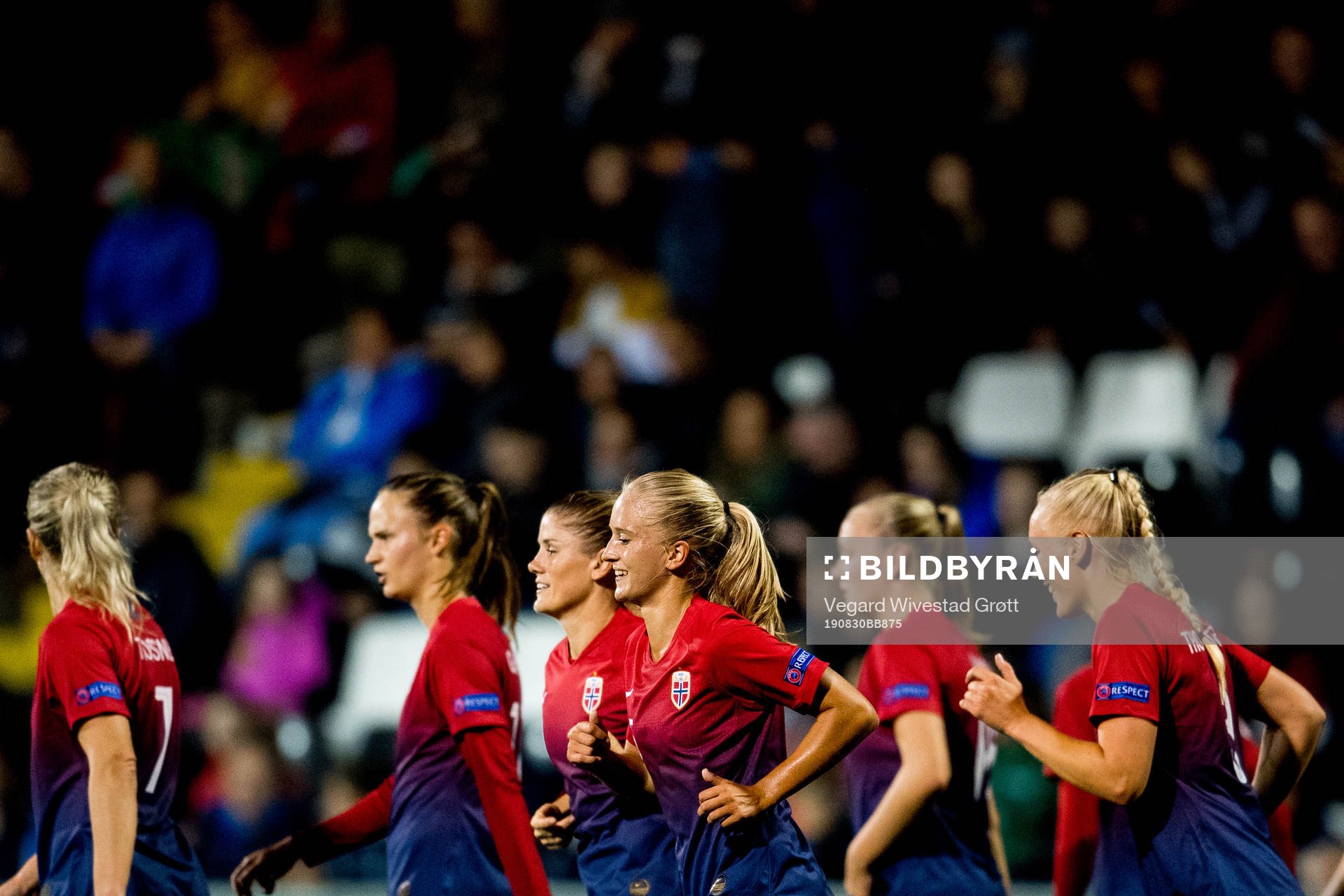 Amalie Eikeland of Norway celebrates with teammates